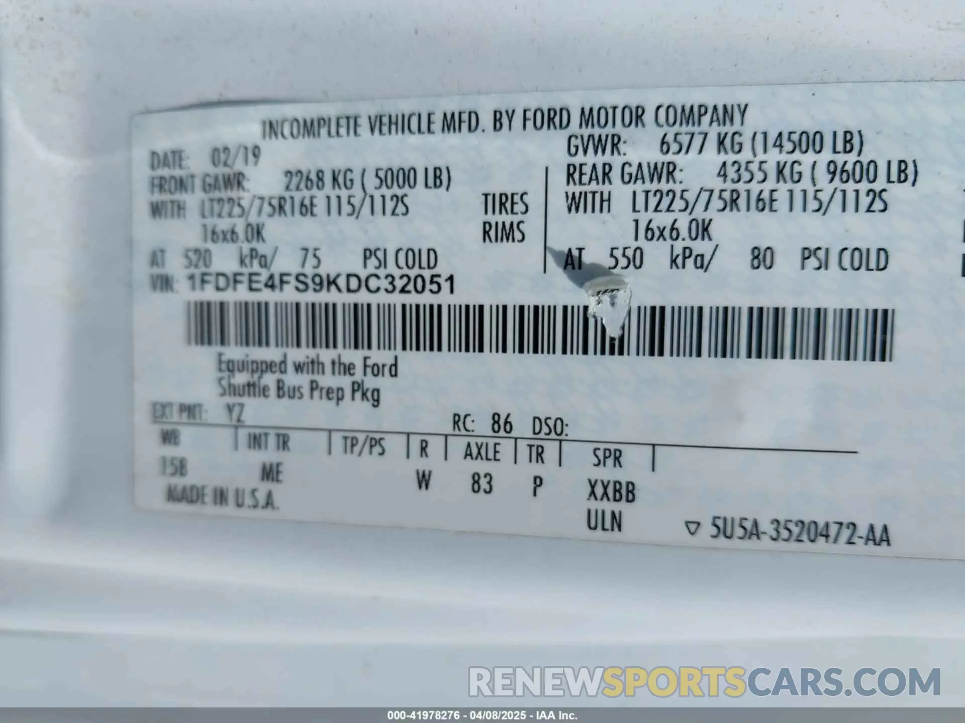 8 Photograph of a damaged car 1FDFE4FS9KDC32051 FORD ECONOLINE 2019