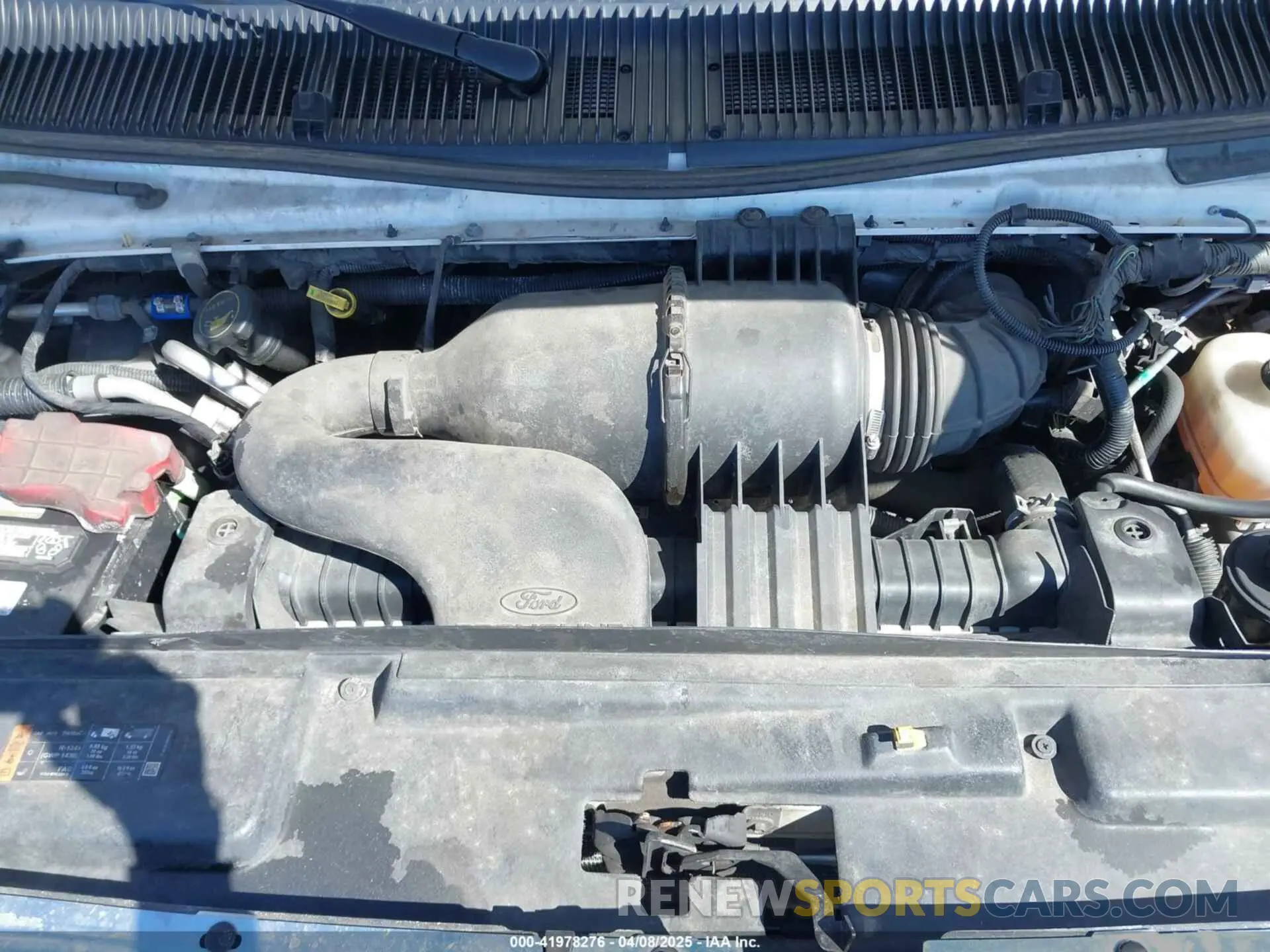 9 Photograph of a damaged car 1FDFE4FS9KDC32051 FORD ECONOLINE 2019