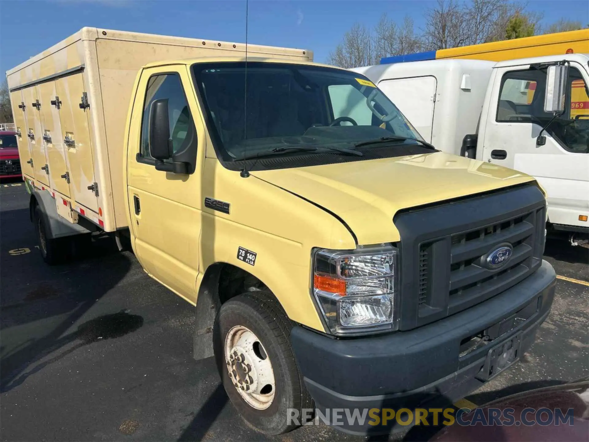 14 Photograph of a damaged car 1FDXE4FN8MDC34360 FORD ECONOLINE 2021