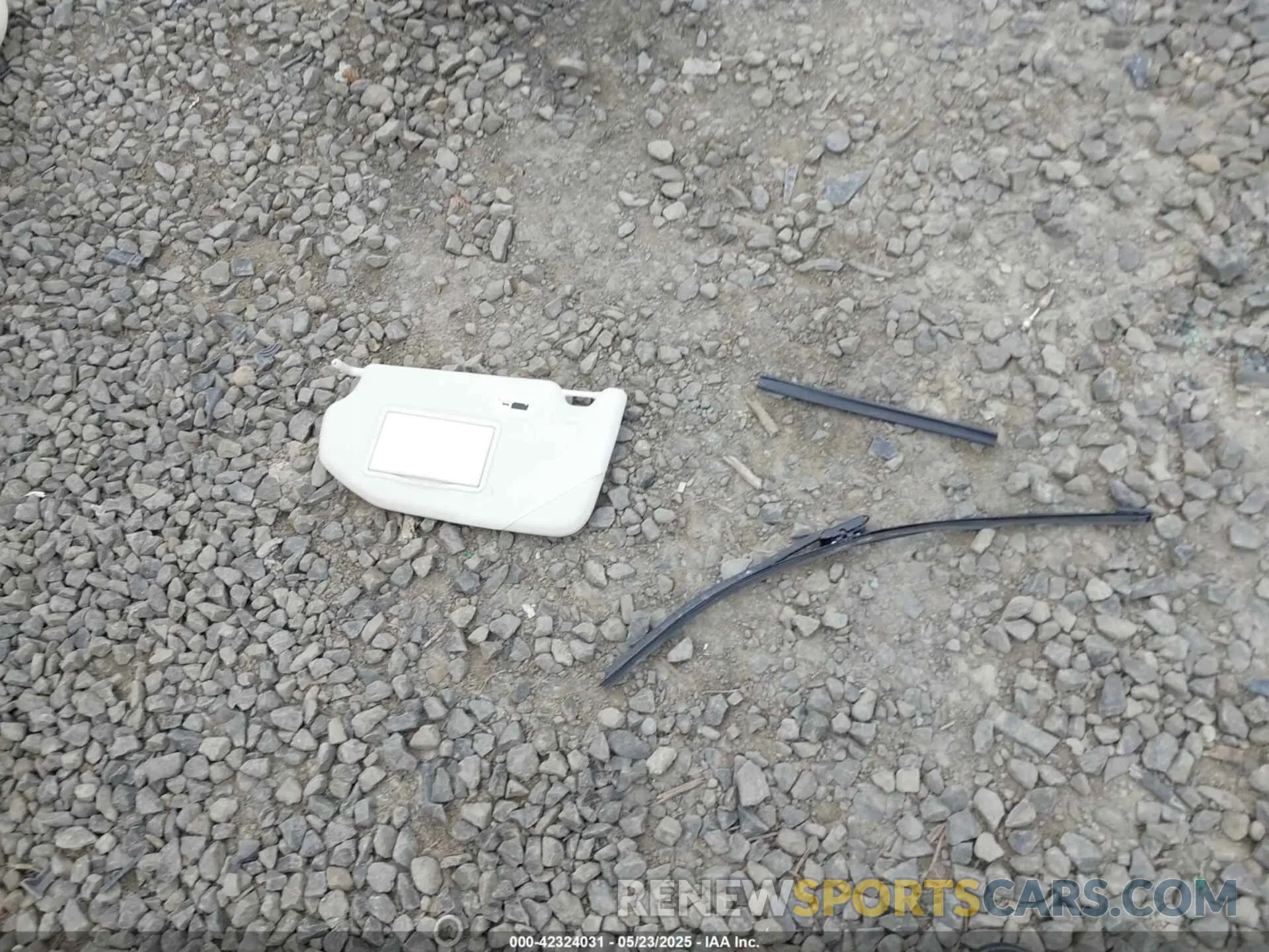 12 Фотография поврежденного автомобиля MAJ3S2FE8KC279985 FORD ECOSPORT 2019