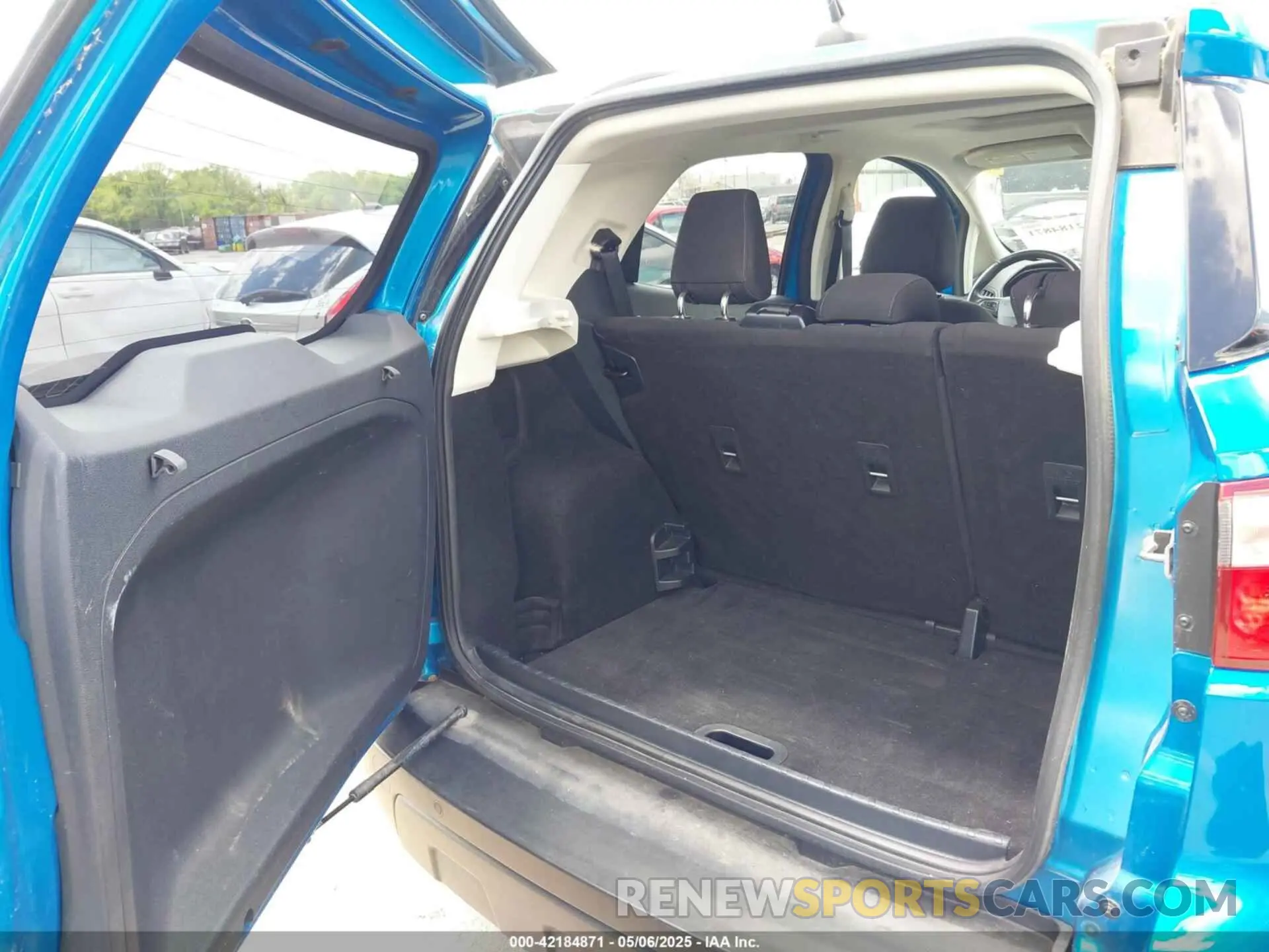 17 Фотография поврежденного автомобиля MAJ3S2GE0KC269191 FORD ECOSPORT 2019