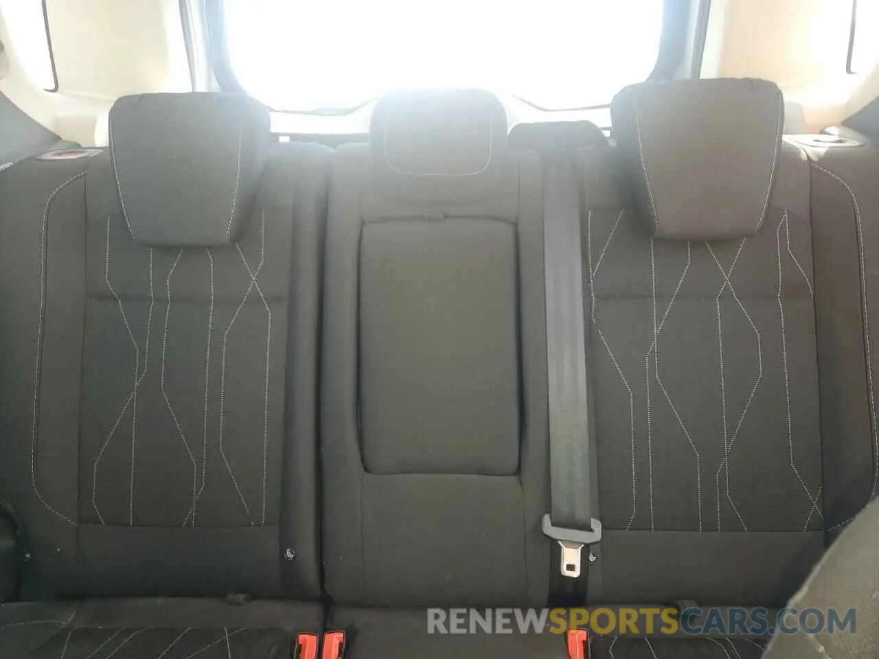 10 Photograph of a damaged car MAJ3S2GE0KC270745 FORD ECOSPORT 2019