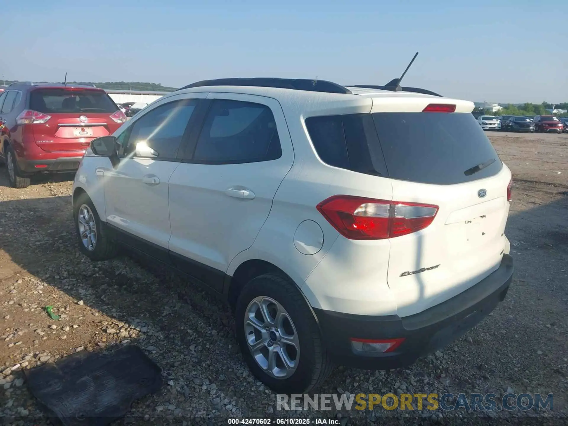 3 Фотография поврежденного автомобиля MAJ3S2GE2KC251467 FORD ECOSPORT 2019