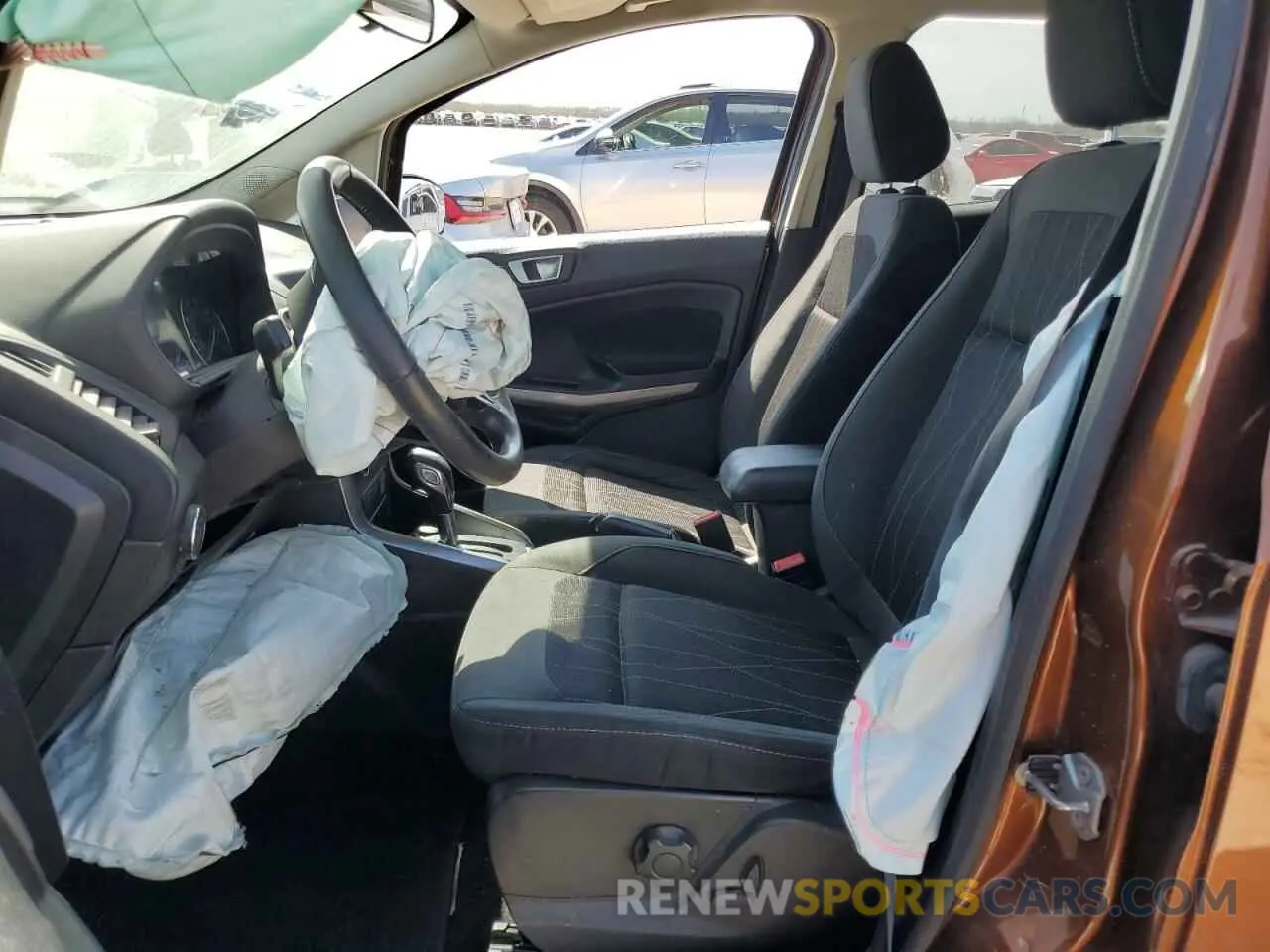 7 Фотография поврежденного автомобиля MAJ3S2GE2KC307245 FORD ECOSPORT 2019