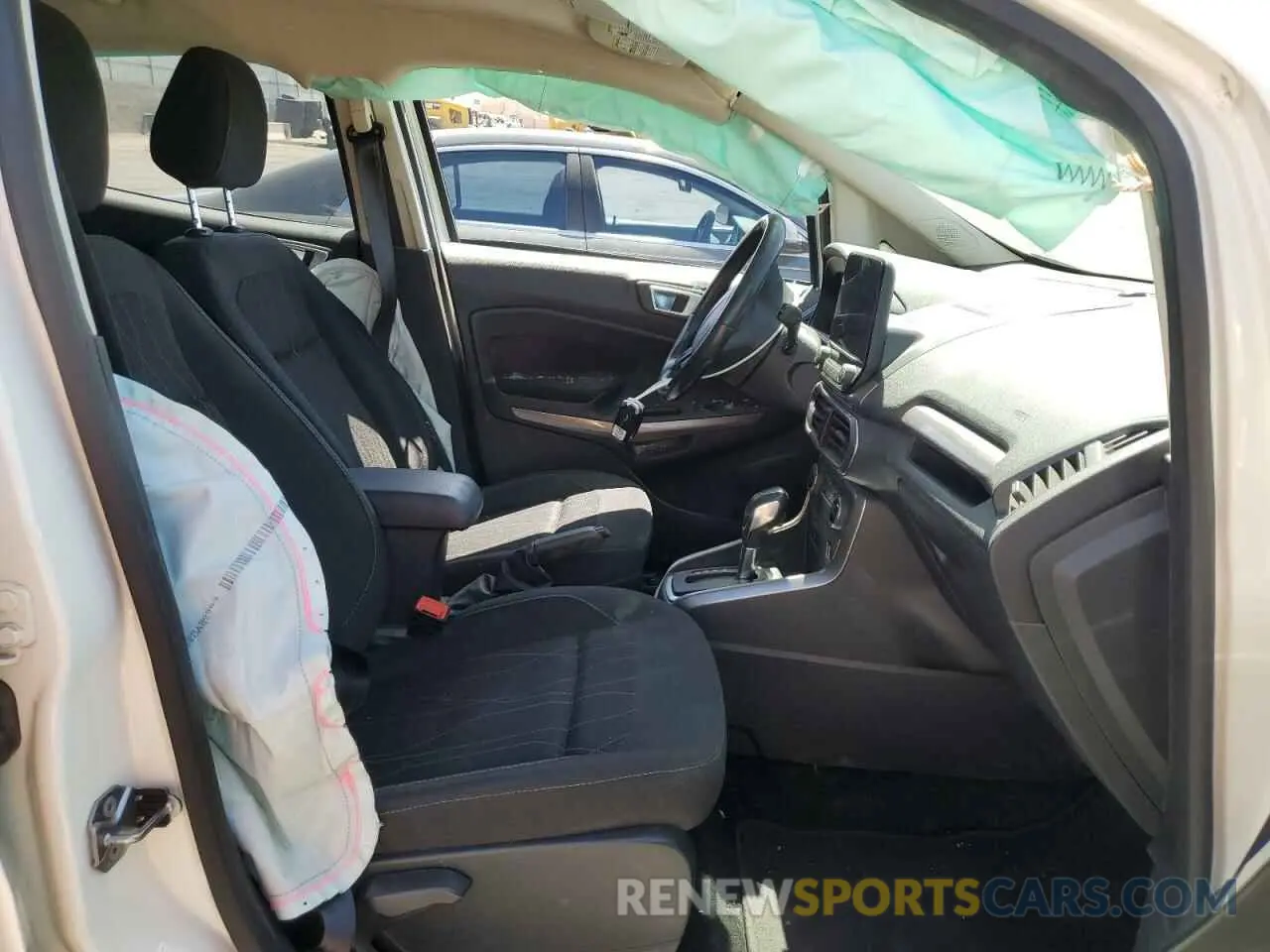 7 Фотография поврежденного автомобиля MAJ3S2GE5KC304405 FORD ECOSPORT 2019