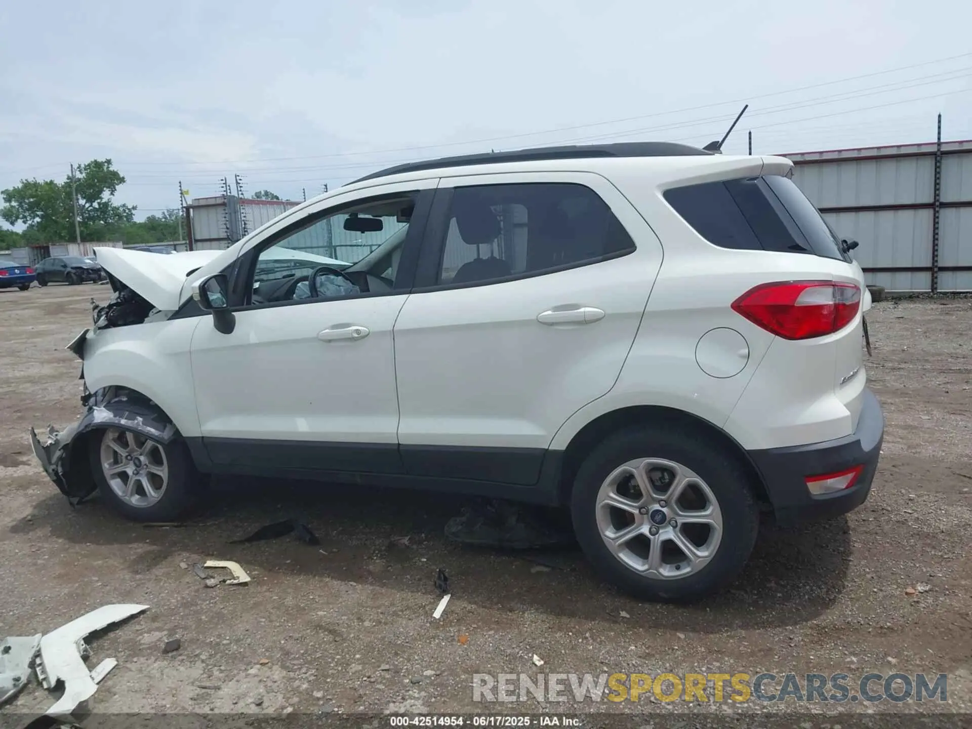 14 Фотография поврежденного автомобиля MAJ3S2GE7KC279748 FORD ECOSPORT 2019