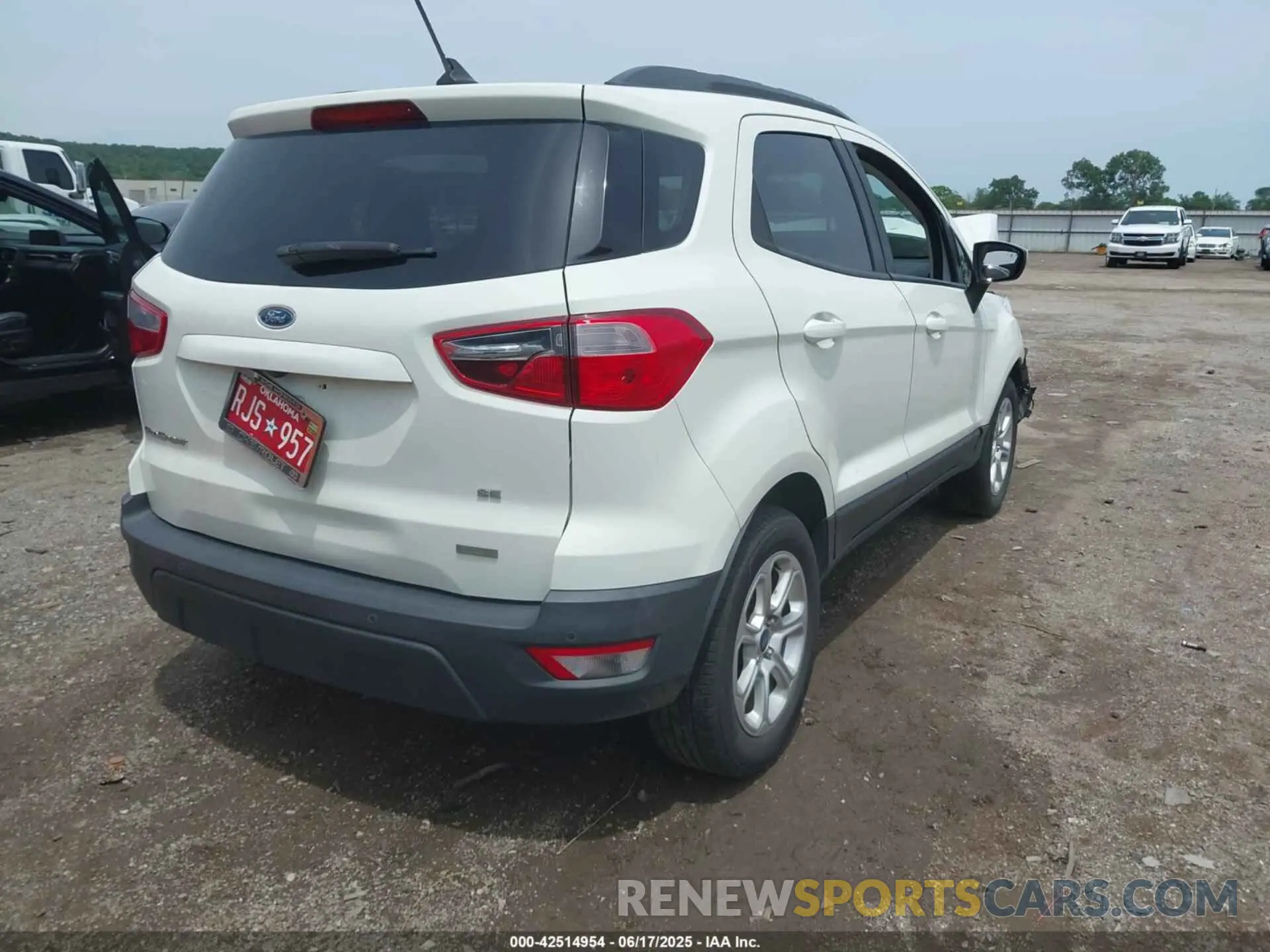 4 Фотография поврежденного автомобиля MAJ3S2GE7KC279748 FORD ECOSPORT 2019