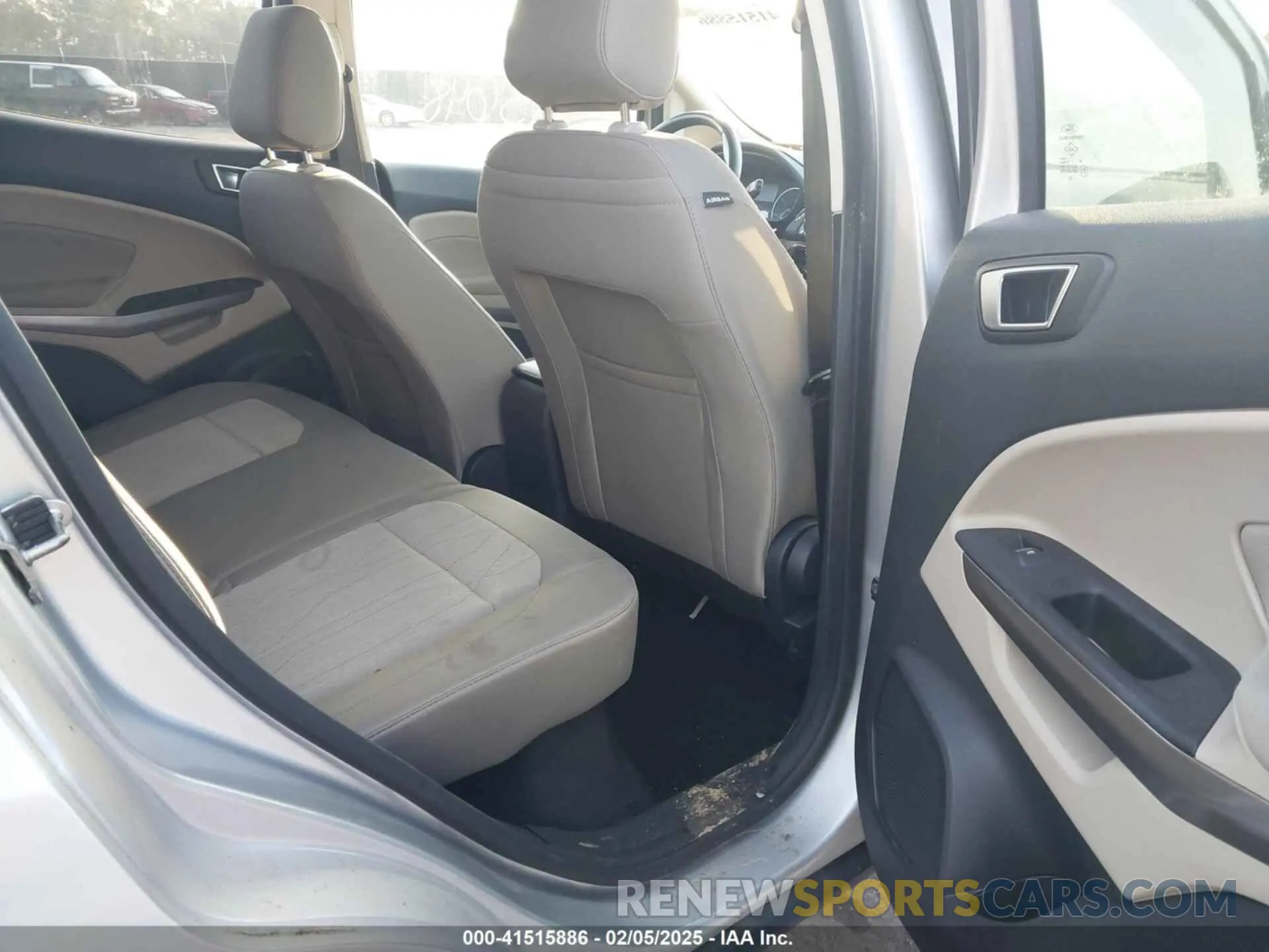 8 Фотография поврежденного автомобиля MAJ3S2GE7KC284609 FORD ECOSPORT 2019