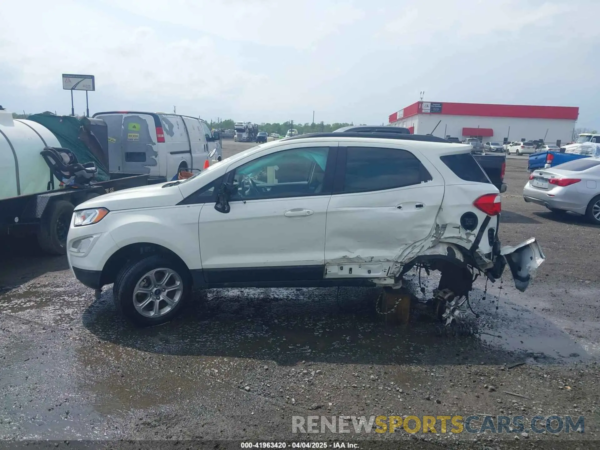 14 Фотография поврежденного автомобиля MAJ3S2GE7KC296985 FORD ECOSPORT 2019