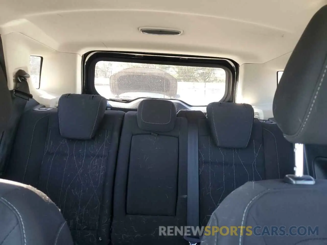 10 Photograph of a damaged car MAJ3S2GE9KC257783 FORD ECOSPORT 2019