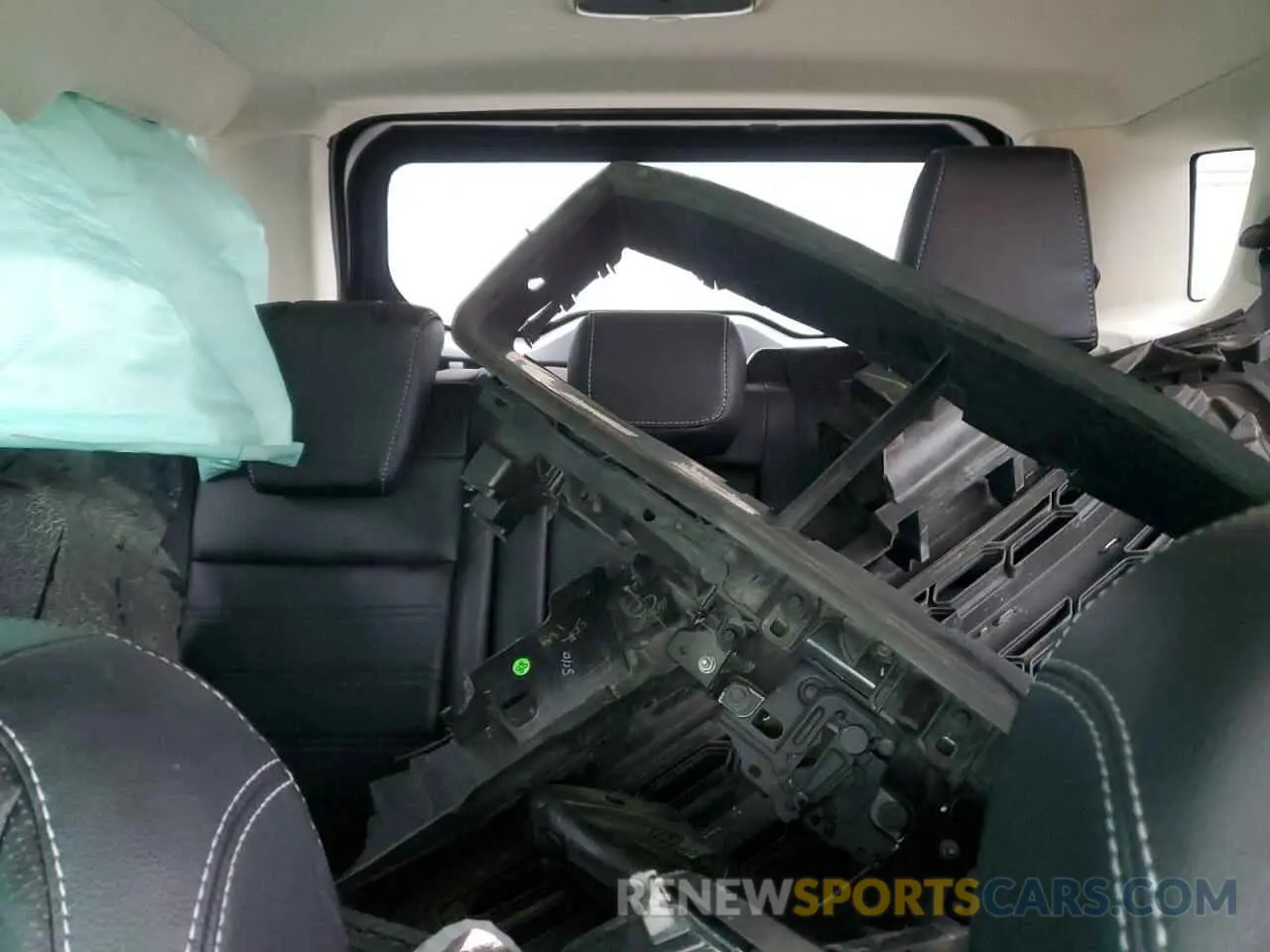 10 Photograph of a damaged car MAJ3S2KE4KC272974 FORD ECOSPORT 2019