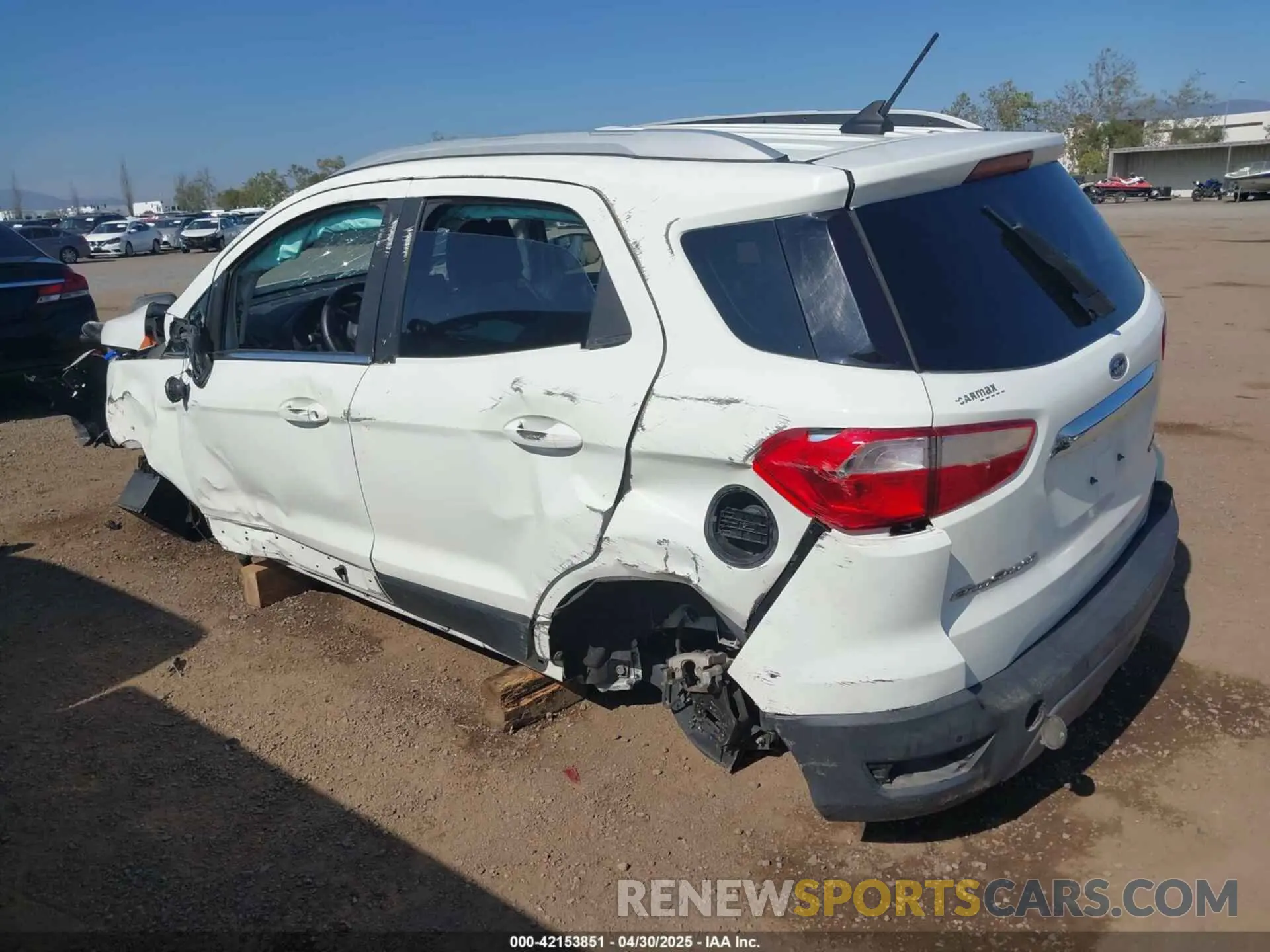 3 Фотография поврежденного автомобиля MAJ3S2KE4KC276734 FORD ECOSPORT 2019