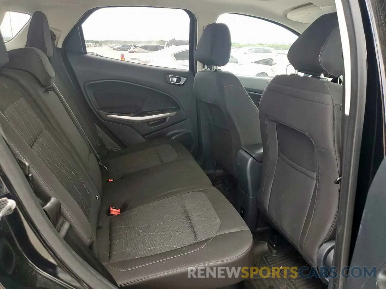 11 Фотография поврежденного автомобиля MAJ6S3GL0KC259858 FORD ECOSPORT 2019
