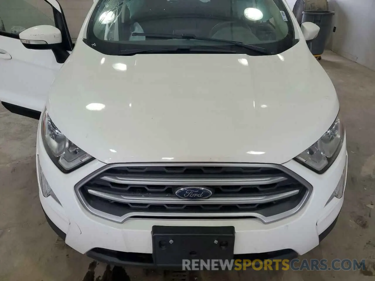 13 Фотография поврежденного автомобиля MAJ6S3GL6KC265812 FORD ECOSPORT 2019