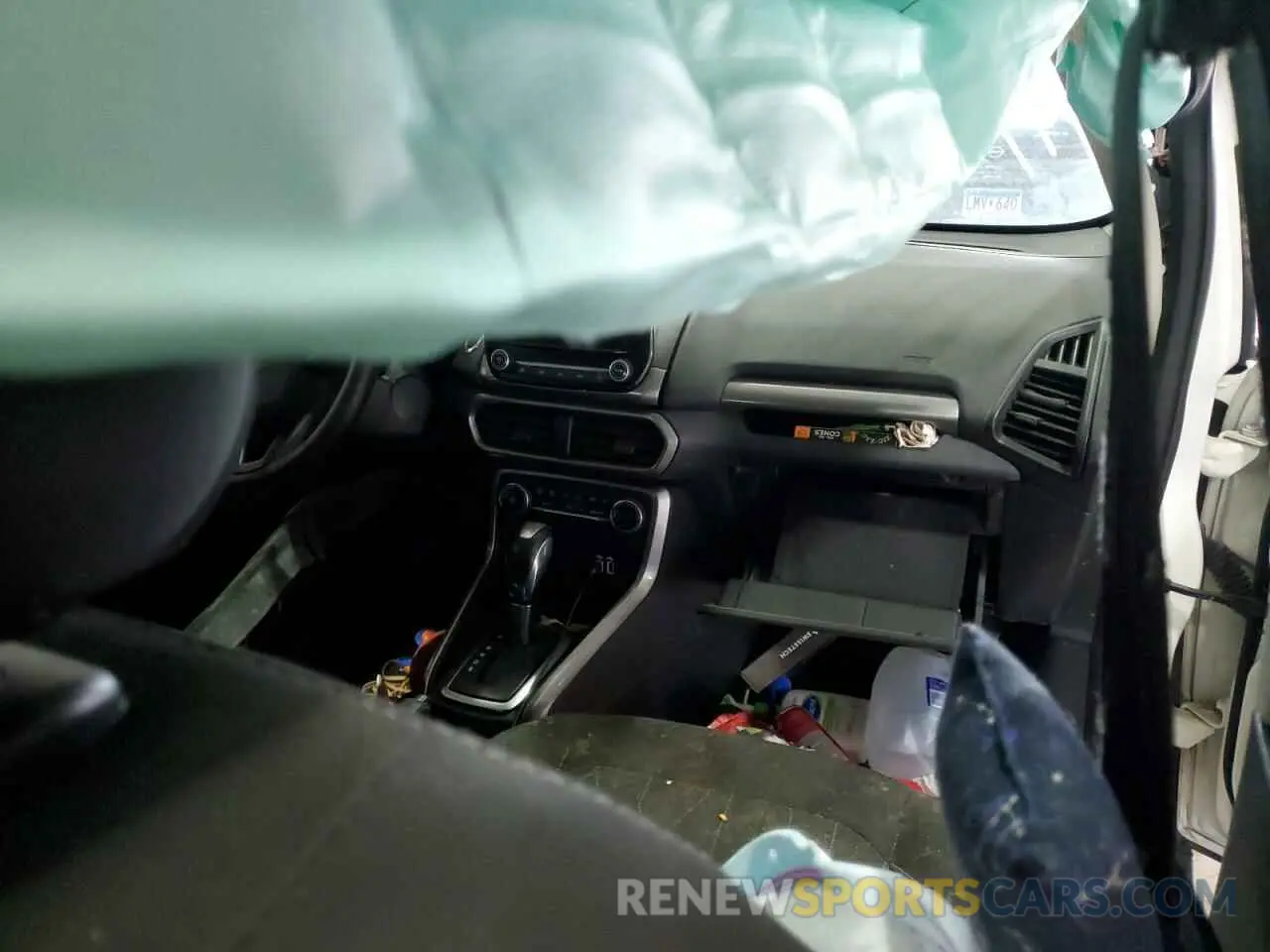 8 Фотография поврежденного автомобиля MAJ6S3GL6KC265812 FORD ECOSPORT 2019