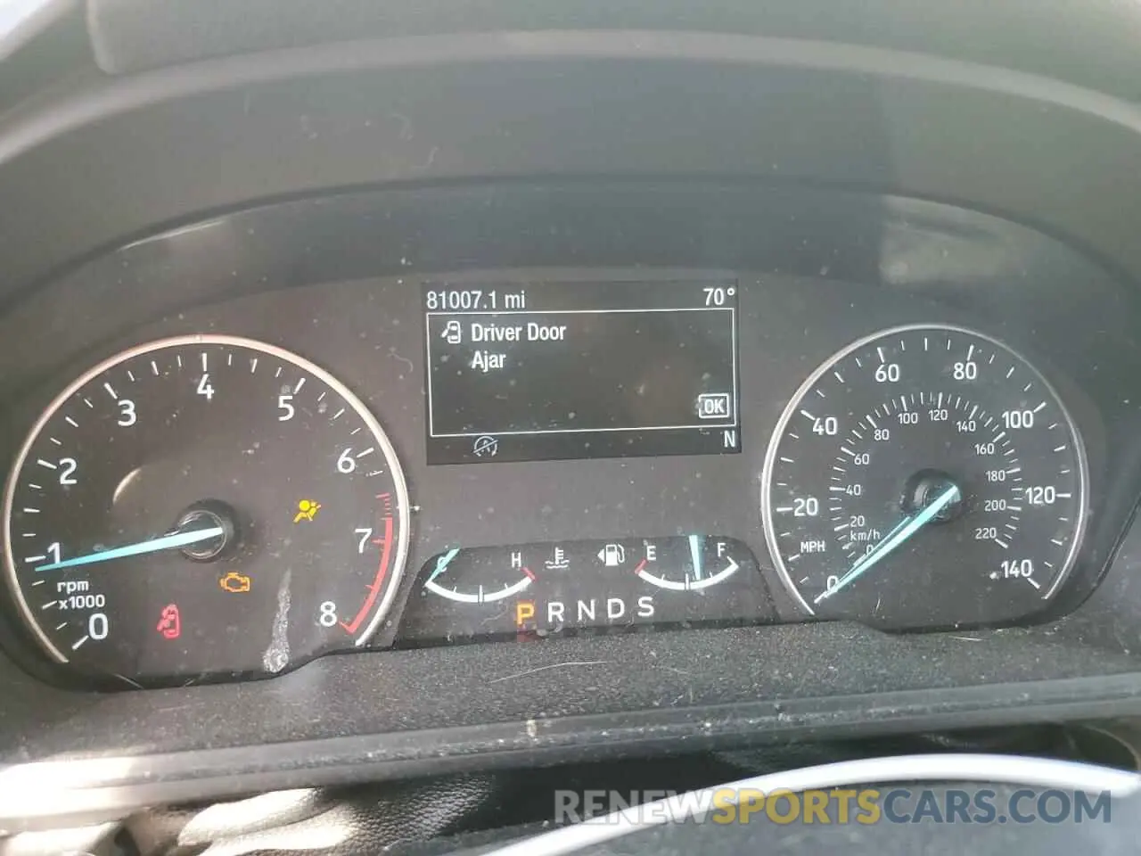 9 Фотография поврежденного автомобиля MAJ6S3GL7KC266936 FORD ECOSPORT 2019
