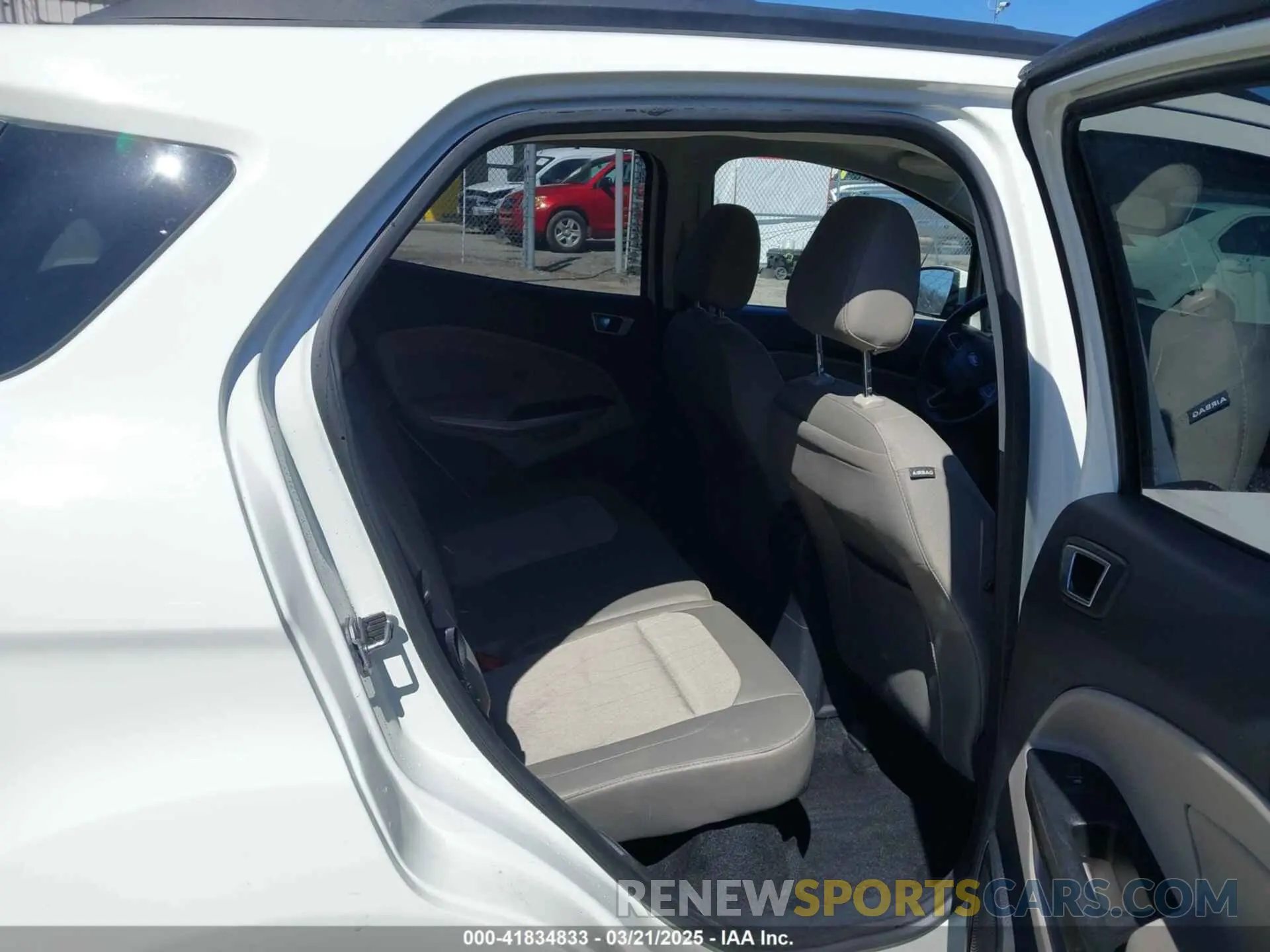 8 Photograph of a damaged car MAJ6S3GL7KC305931 FORD ECOSPORT 2019