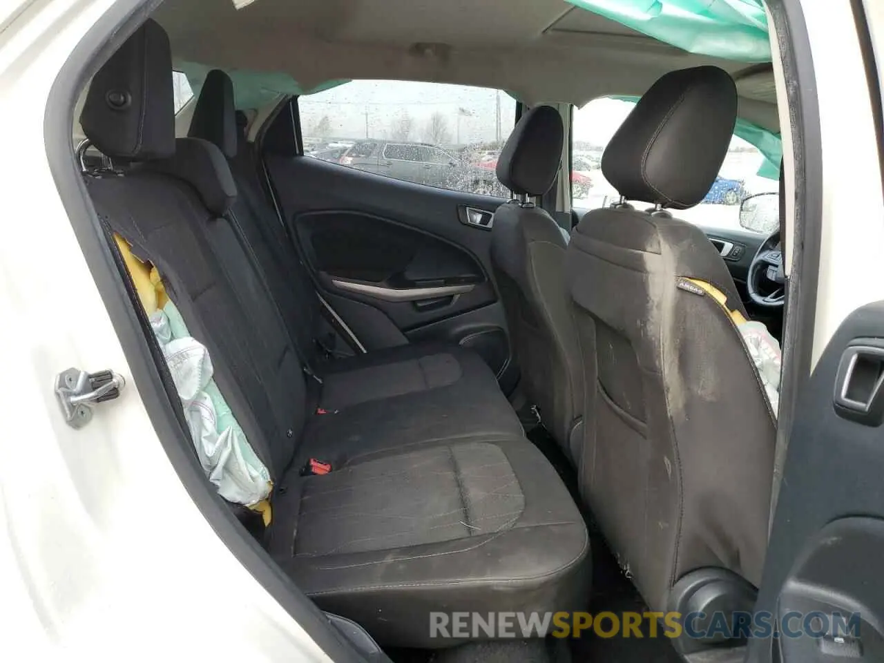 11 Фотография поврежденного автомобиля MAJ6S3GLXKC284394 FORD ECOSPORT 2019