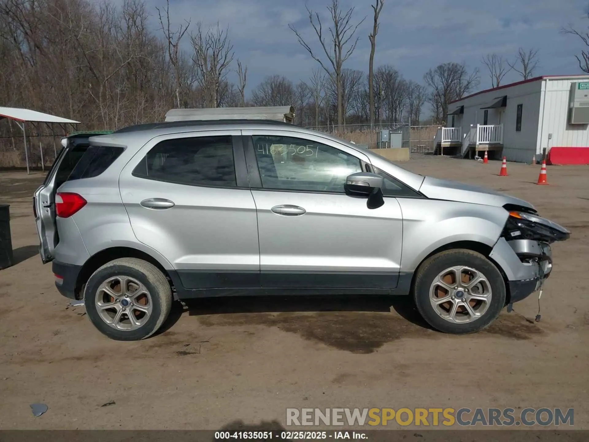 14 Фотография поврежденного автомобиля MAJ6S3GLXKC287084 FORD ECOSPORT 2019