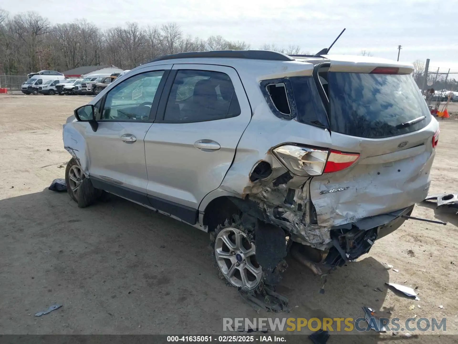 3 Фотография поврежденного автомобиля MAJ6S3GLXKC287084 FORD ECOSPORT 2019