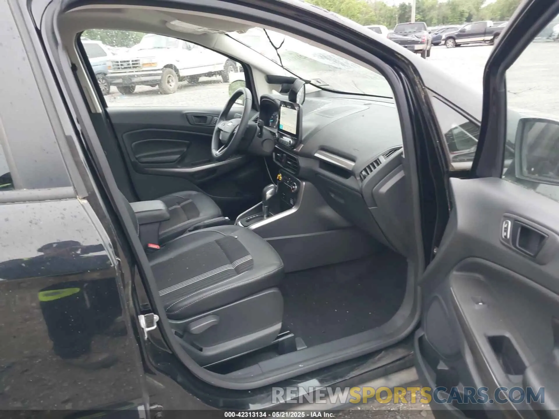 5 Фотография поврежденного автомобиля MAJ6S3JL8KC252584 FORD ECOSPORT 2019