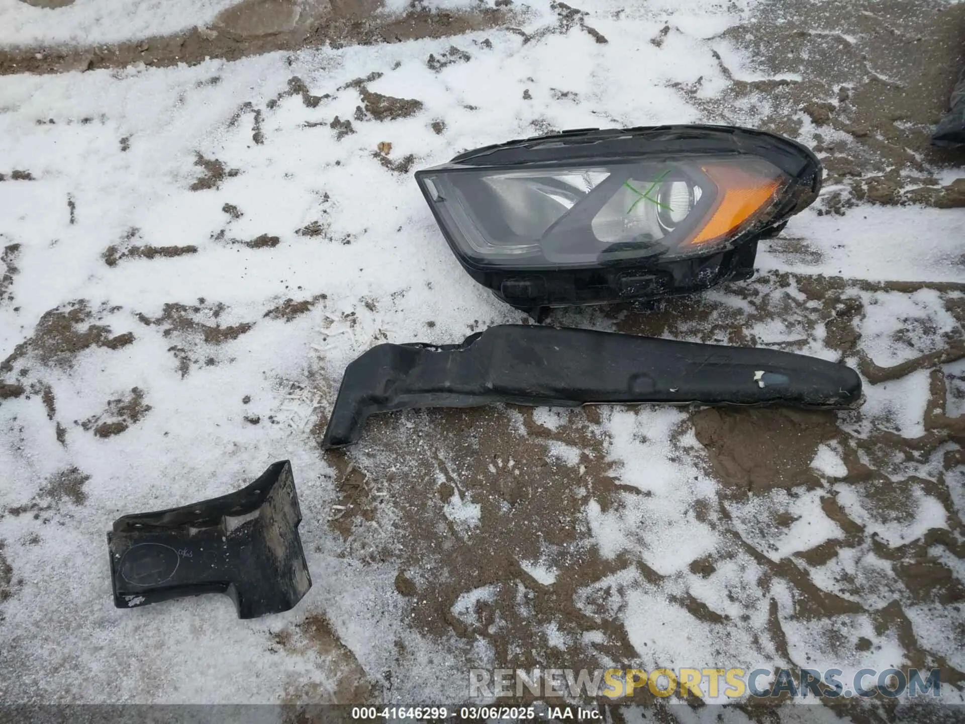12 Фотография поврежденного автомобиля MAJ6S3JLXKC294139 FORD ECOSPORT 2019