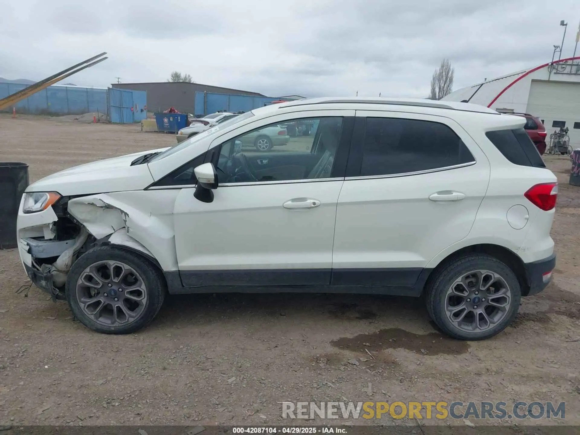 14 Фотография поврежденного автомобиля MAJ6S3KLXKC297718 FORD ECOSPORT 2019