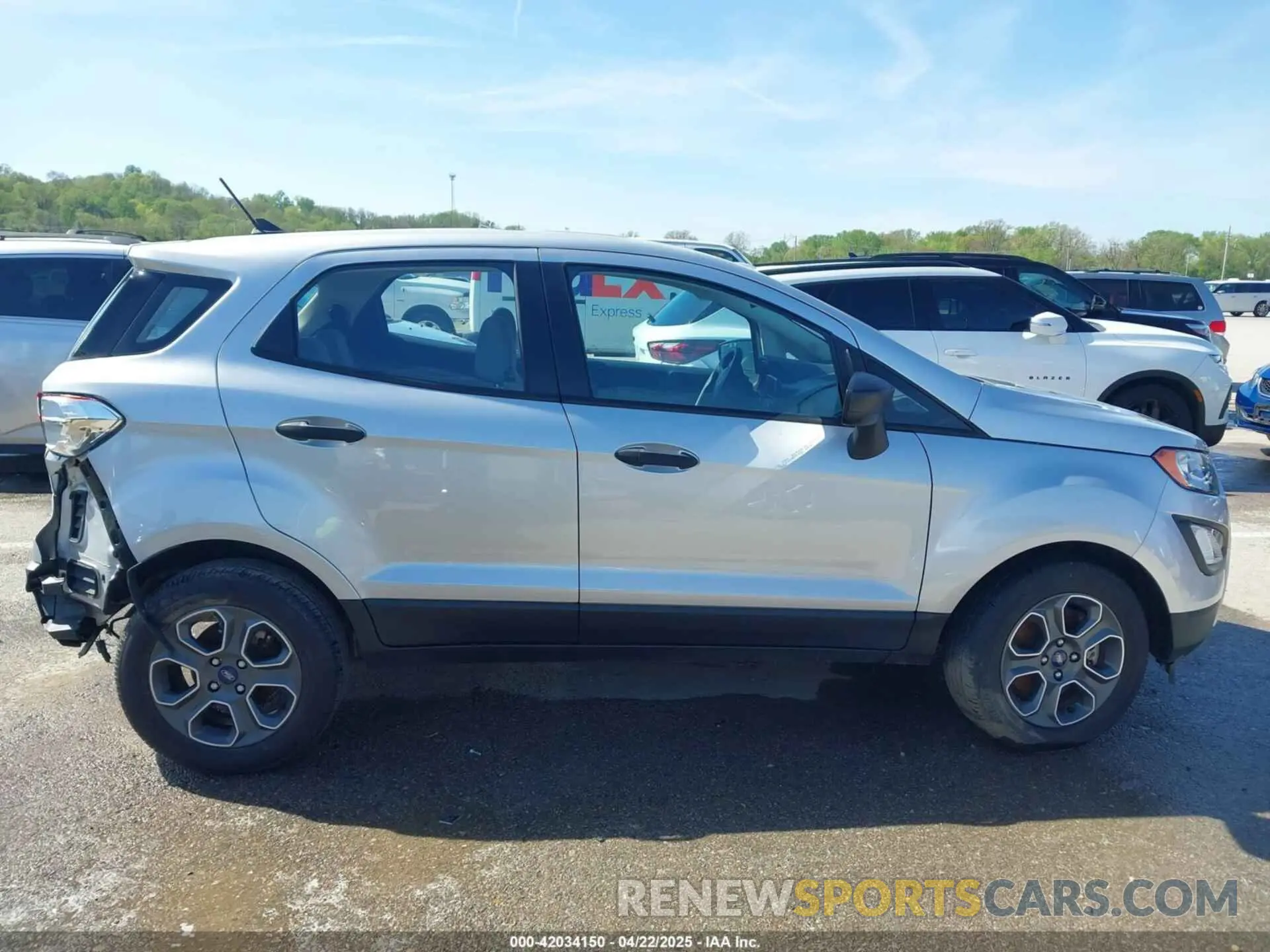 12 Фотография поврежденного автомобиля MAJ3S2FE4LC385013 FORD ECOSPORT 2020
