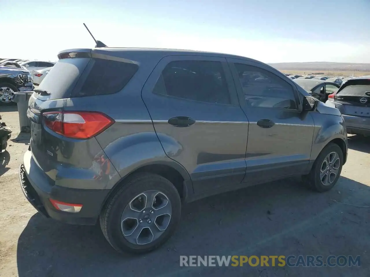 3 Фотография поврежденного автомобиля MAJ3S2FEXLC325351 FORD ECOSPORT 2020