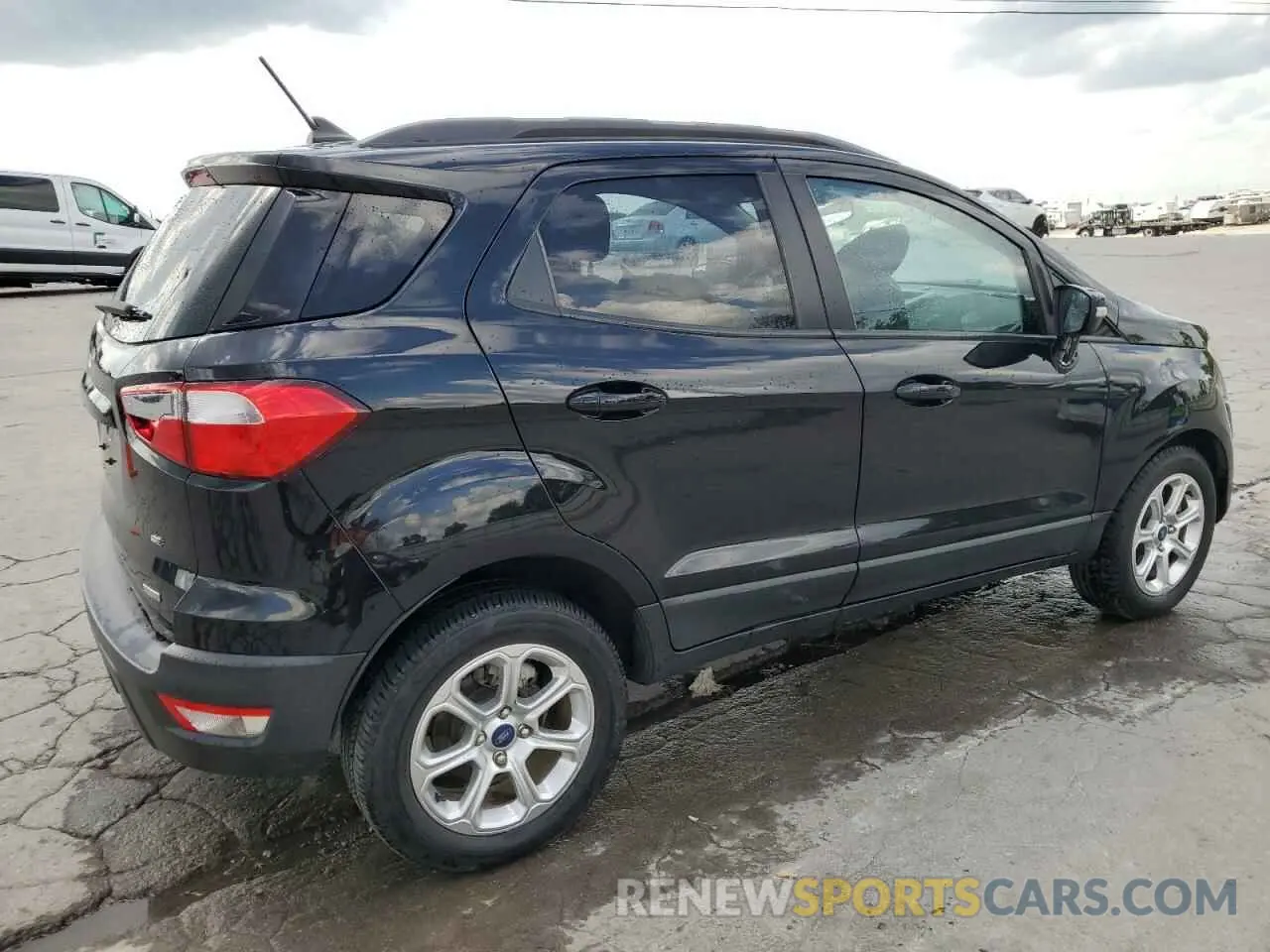 3 Фотография поврежденного автомобиля MAJ3S2GE0LC329486 FORD ECOSPORT 2020
