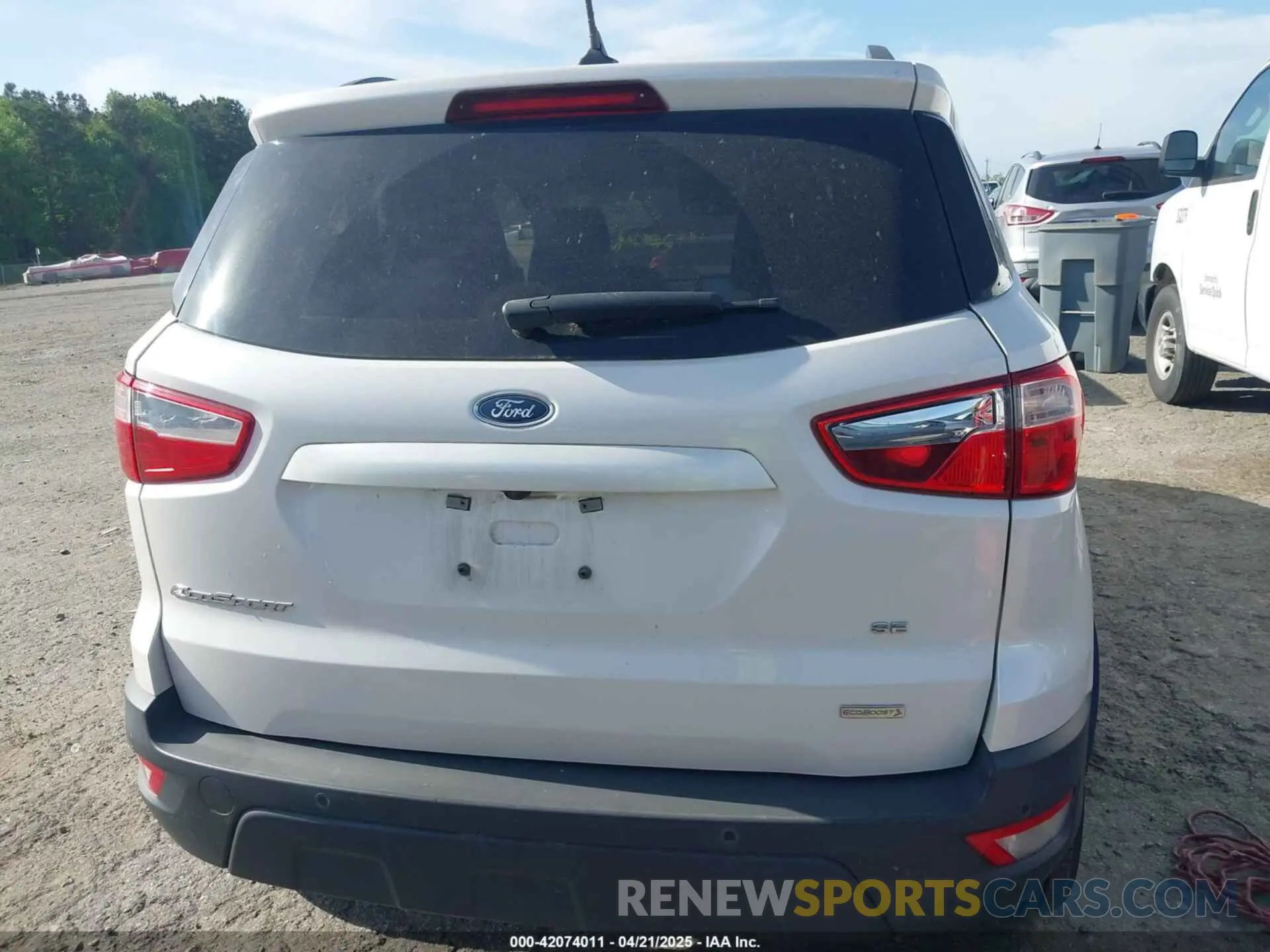 17 Photograph of a damaged car MAJ3S2GE2LC311278 FORD ECOSPORT 2020