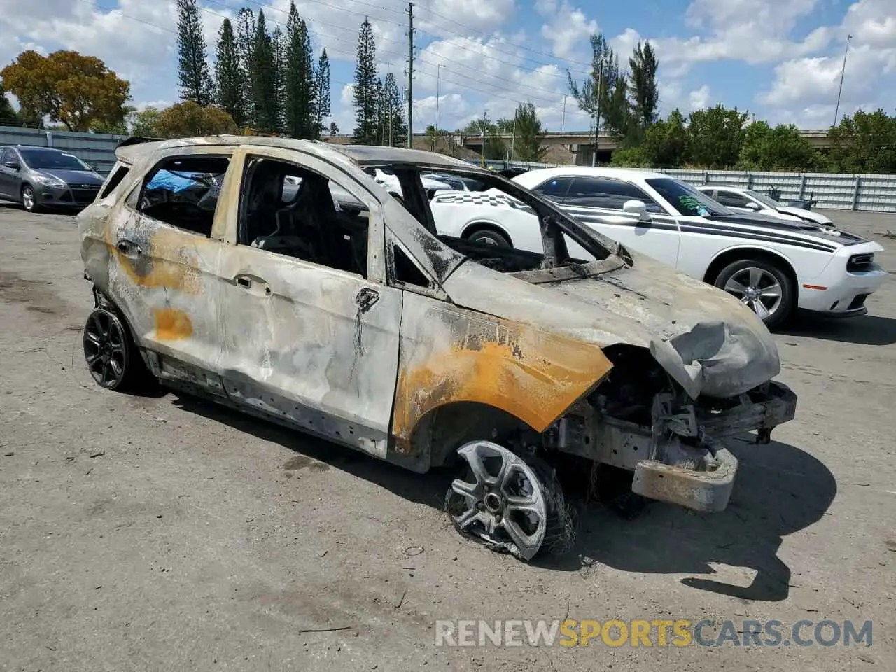4 Фотография поврежденного автомобиля MAJ3S2GE3LC350817 FORD ECOSPORT 2020
