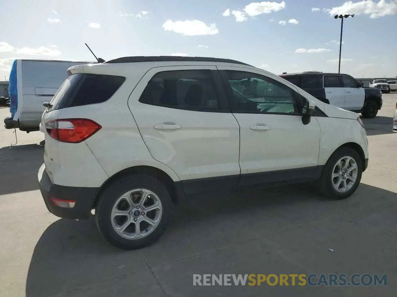 3 Photograph of a damaged car MAJ3S2GE4LC330530 FORD ECOSPORT 2020