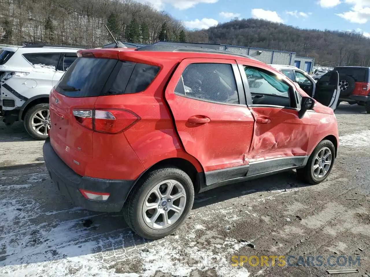 3 Photograph of a damaged car MAJ3S2GE4LC377783 FORD ECOSPORT 2020