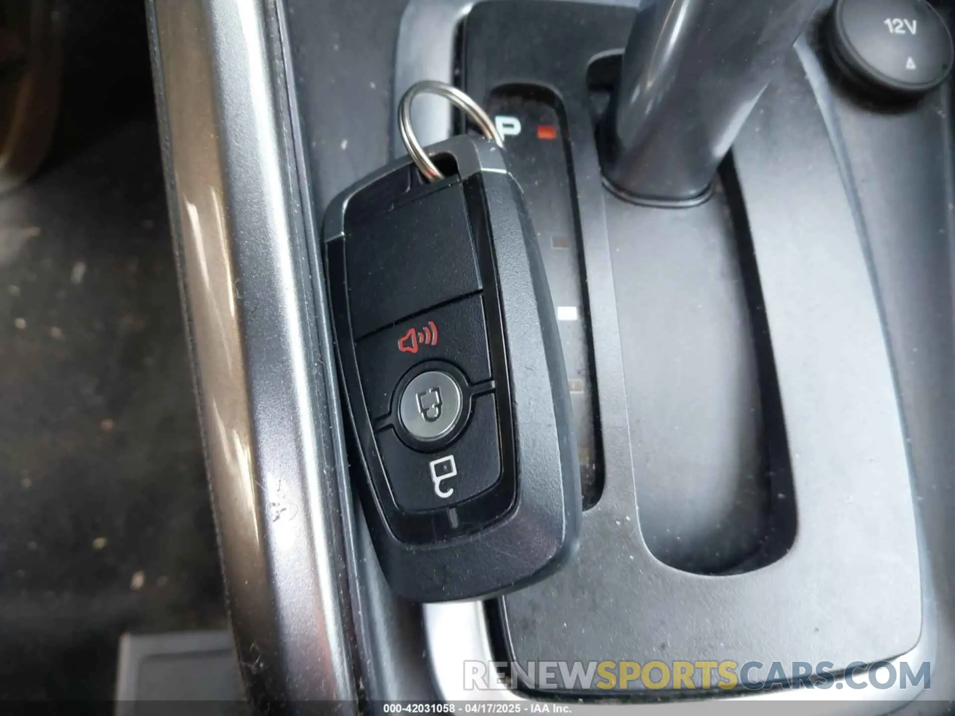 11 Фотография поврежденного автомобиля MAJ3S2GE9LC311360 FORD ECOSPORT 2020