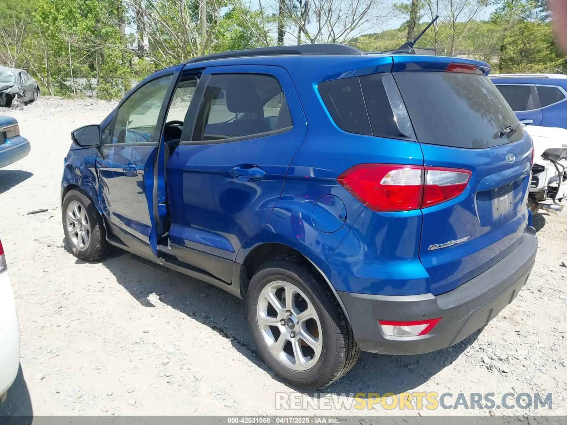 3 Фотография поврежденного автомобиля MAJ3S2GE9LC311360 FORD ECOSPORT 2020