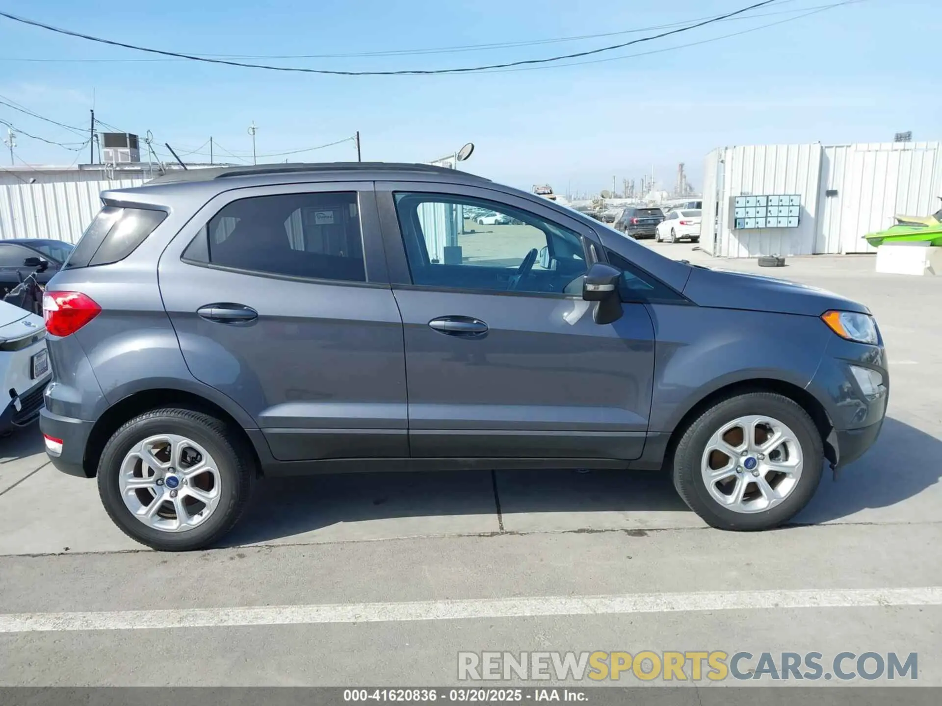 12 Фотография поврежденного автомобиля MAJ3S2GE9LC338946 FORD ECOSPORT 2020