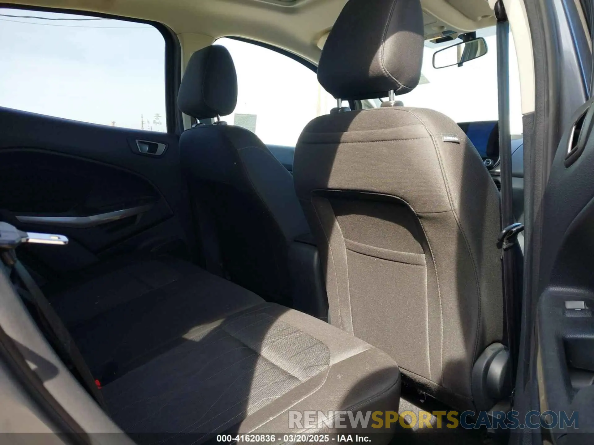 8 Фотография поврежденного автомобиля MAJ3S2GE9LC338946 FORD ECOSPORT 2020