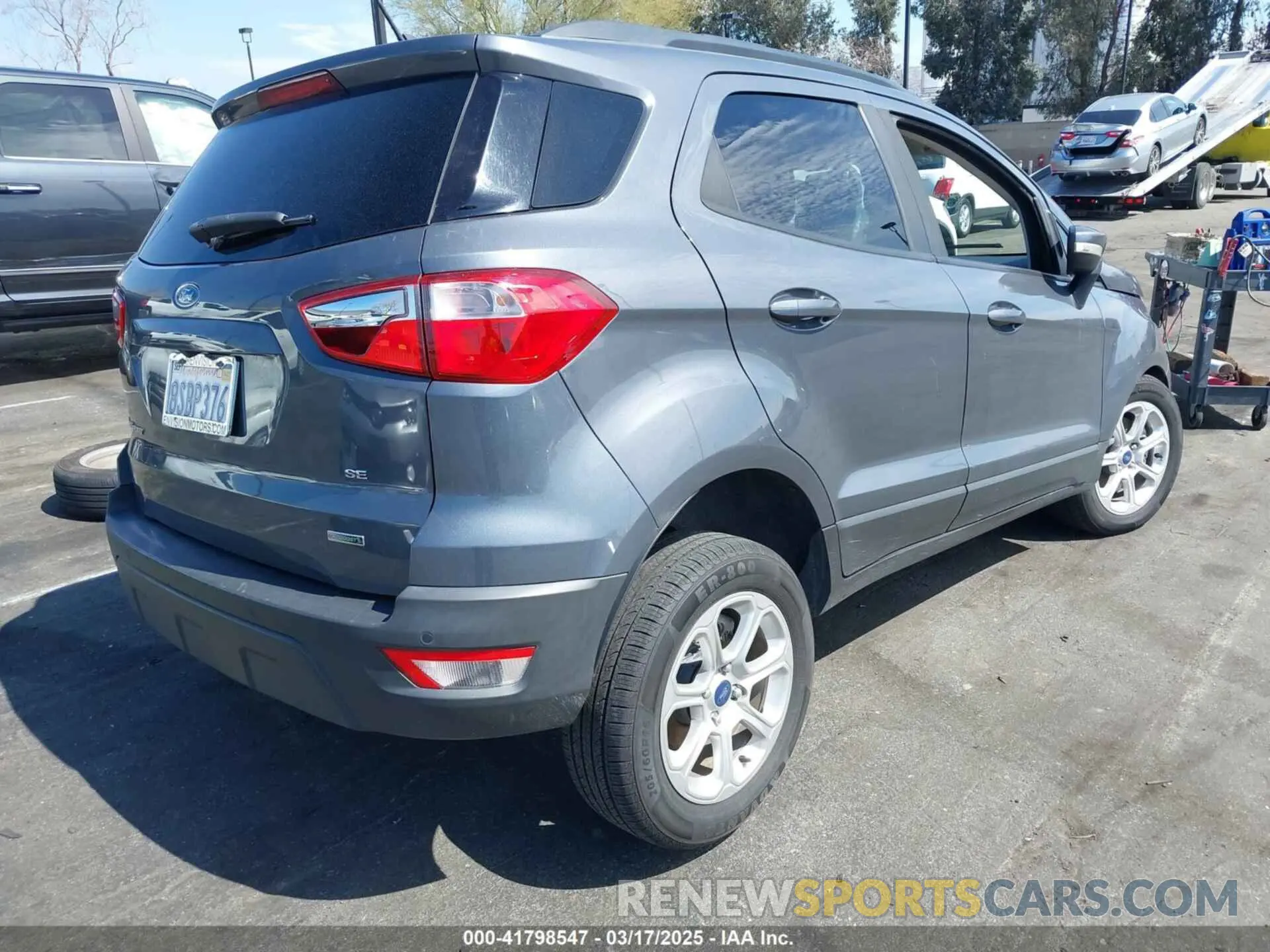 4 Фотография поврежденного автомобиля MAJ3S2GE9LC349493 FORD ECOSPORT 2020