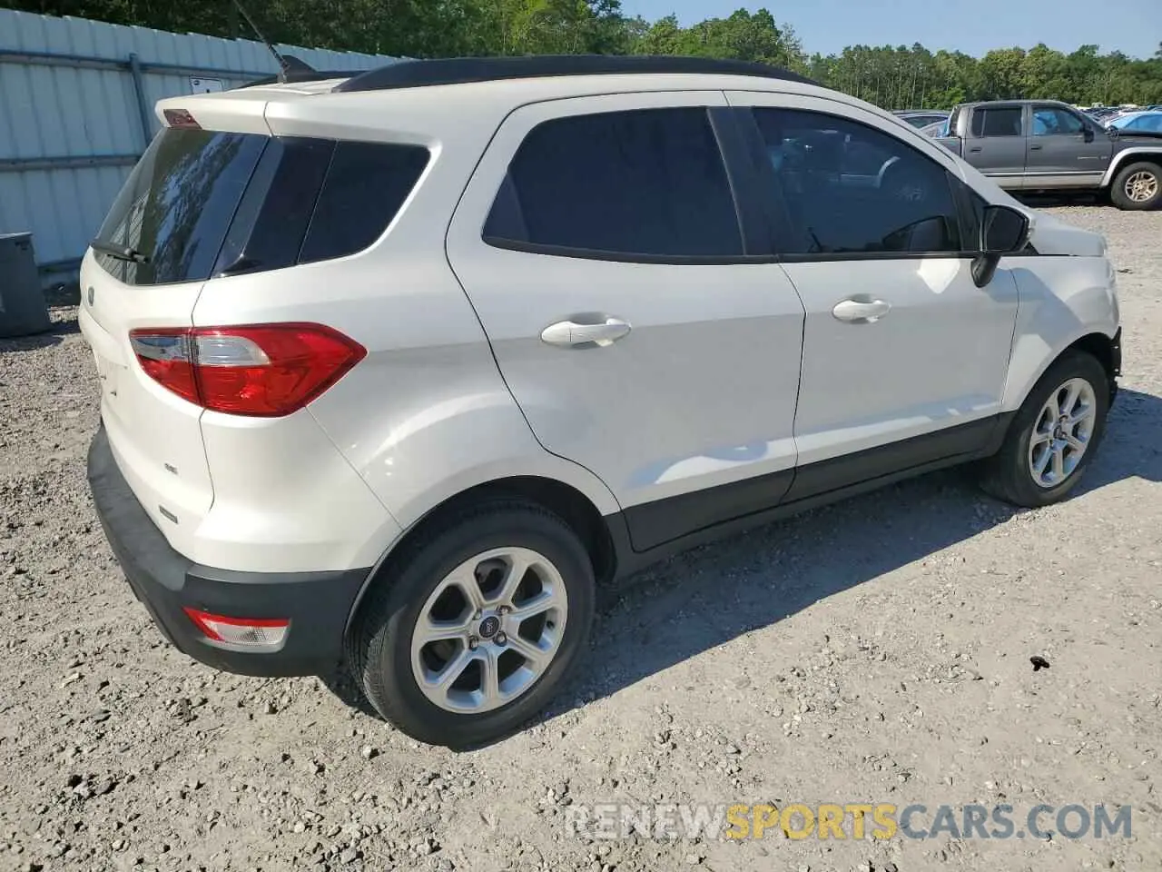 3 Photograph of a damaged car MAJ3S2GE9LC383210 FORD ECOSPORT 2020