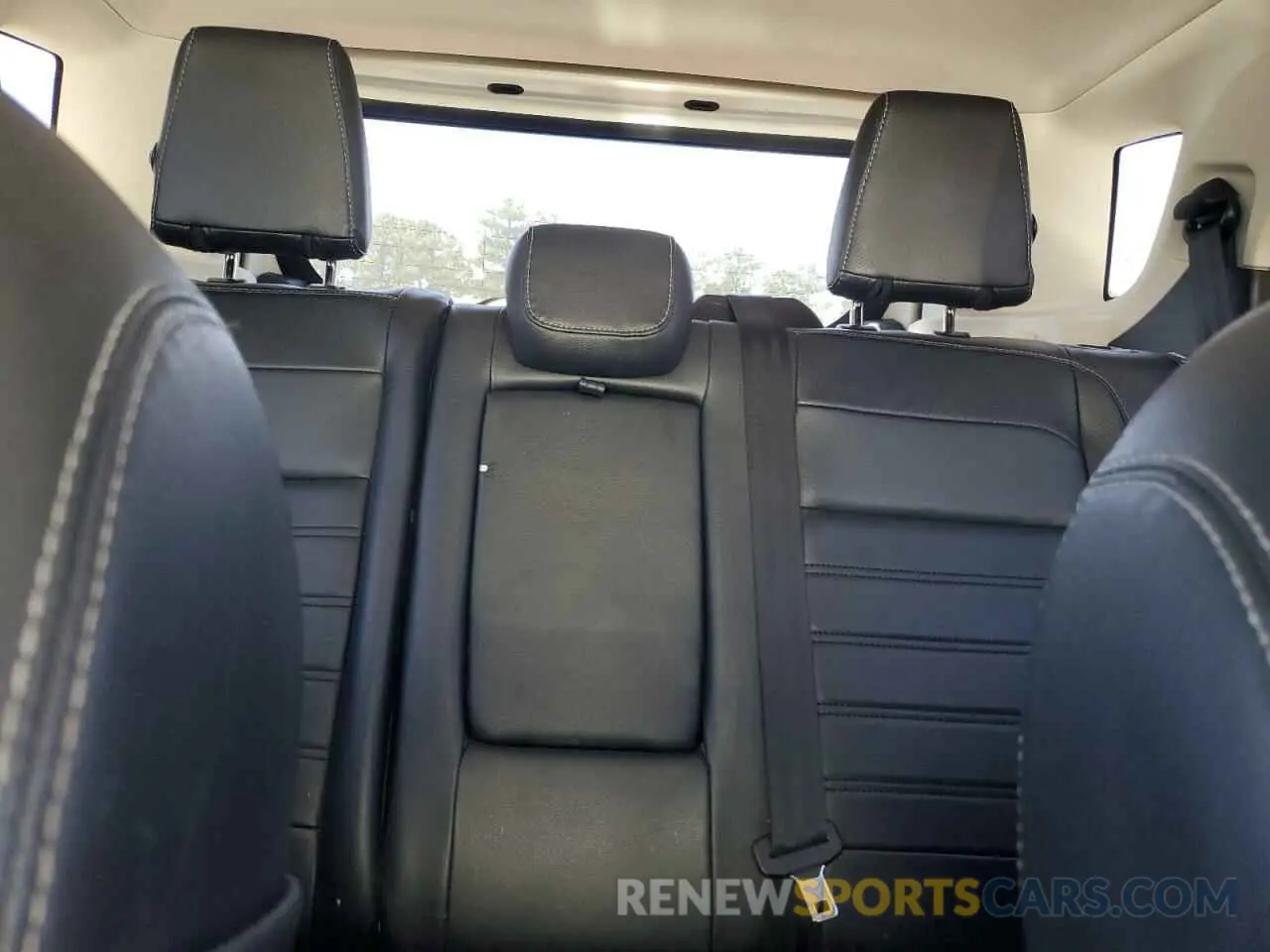10 Фотография поврежденного автомобиля MAJ3S2KE3LC321437 FORD ECOSPORT 2020