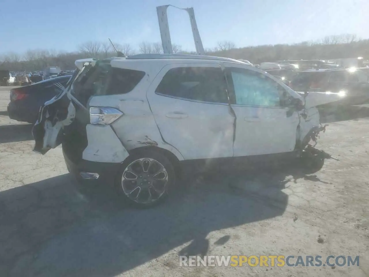 3 Фотография поврежденного автомобиля MAJ3S2KE3LC346788 FORD ECOSPORT 2020