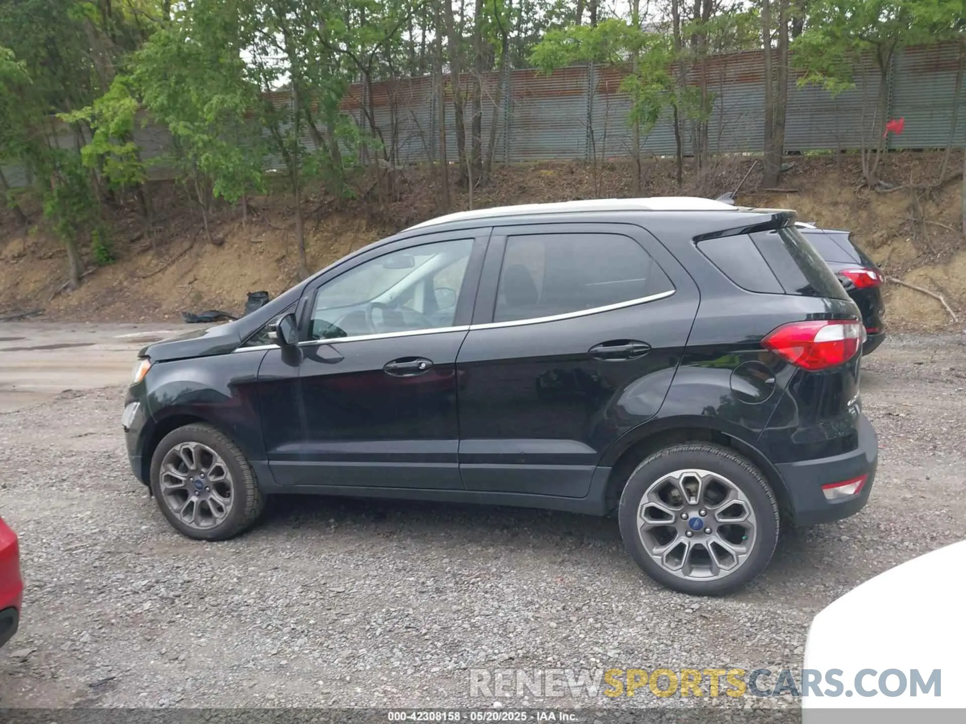14 Photograph of a damaged car MAJ3S2KE4LC345827 FORD ECOSPORT 2020