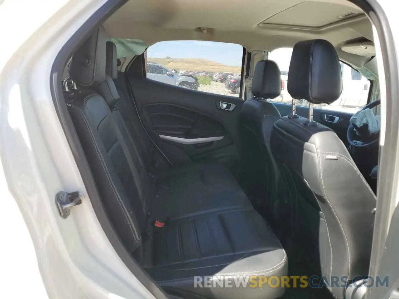 10 Фотография поврежденного автомобиля MAJ3S2KE5LC324341 FORD ECOSPORT 2020
