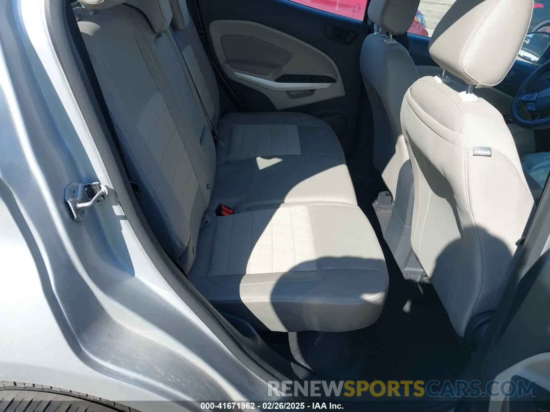 8 Photograph of a damaged car MAJ6S3FL6LC393907 FORD ECOSPORT 2020