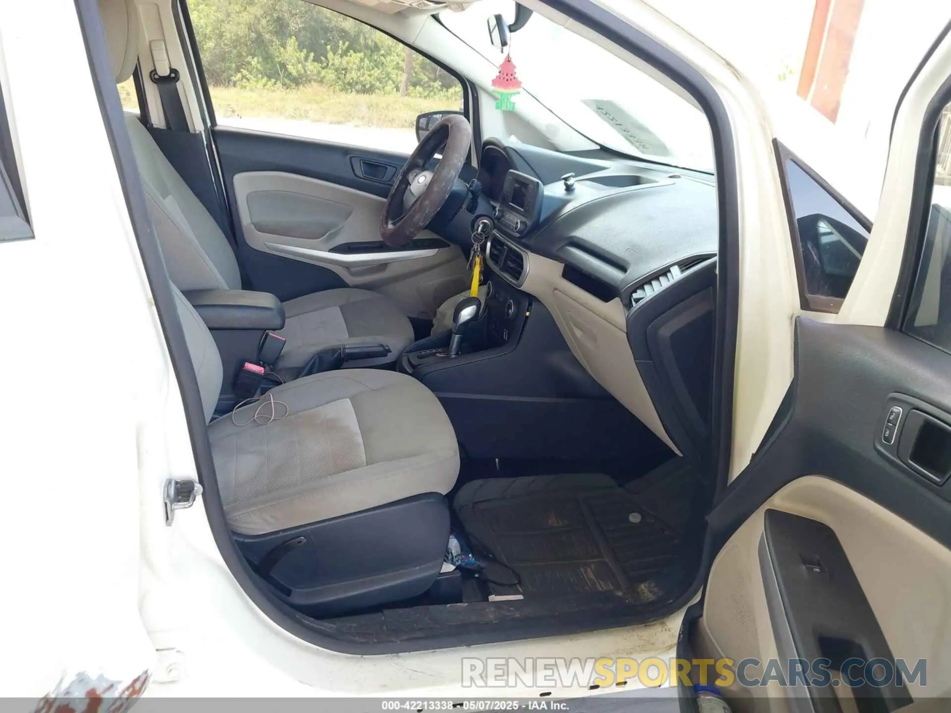 5 Photograph of a damaged car MAJ6S3FL7LC338303 FORD ECOSPORT 2020