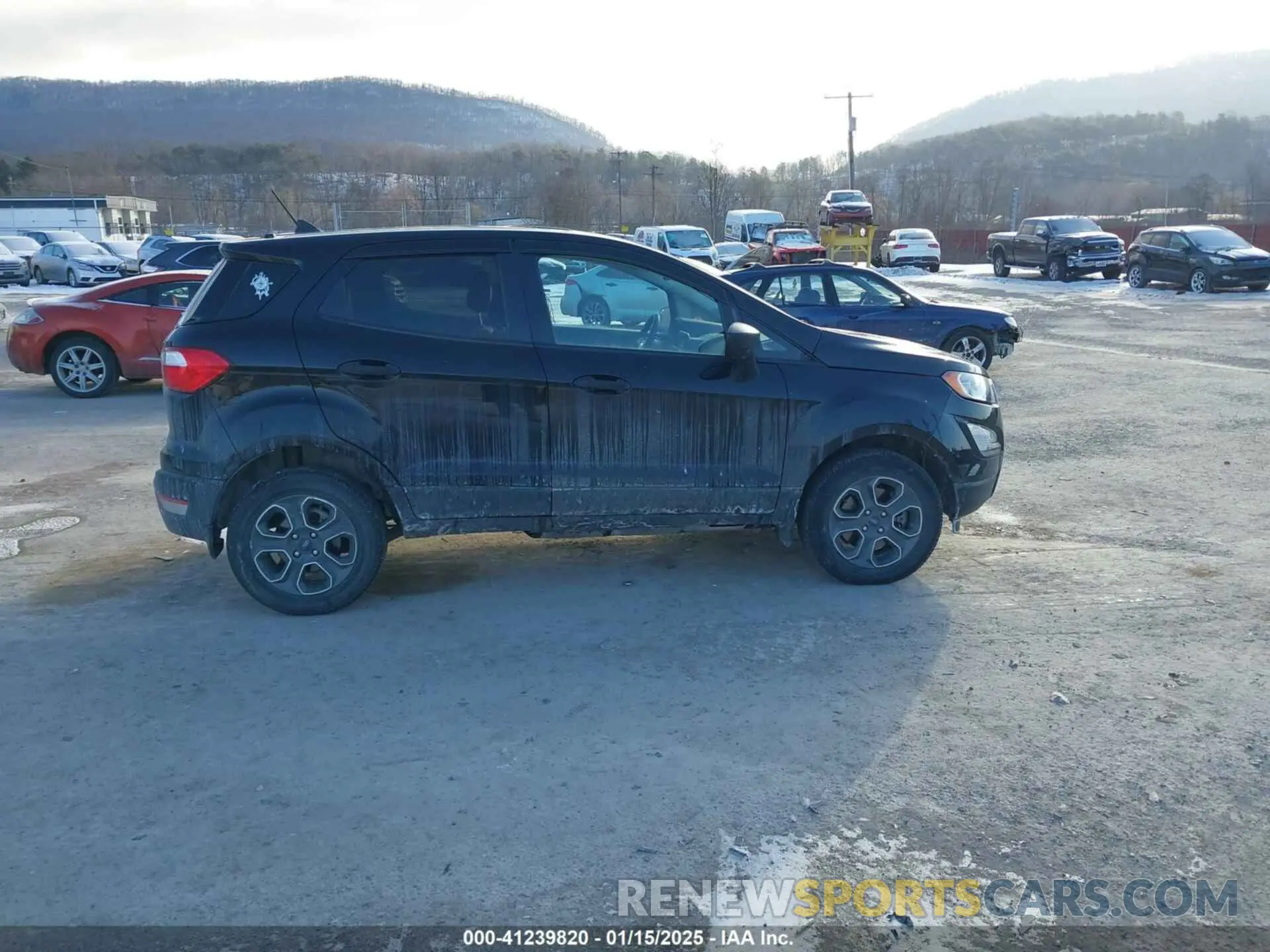 13 Фотография поврежденного автомобиля MAJ6S3FL7LC368403 FORD ECOSPORT 2020