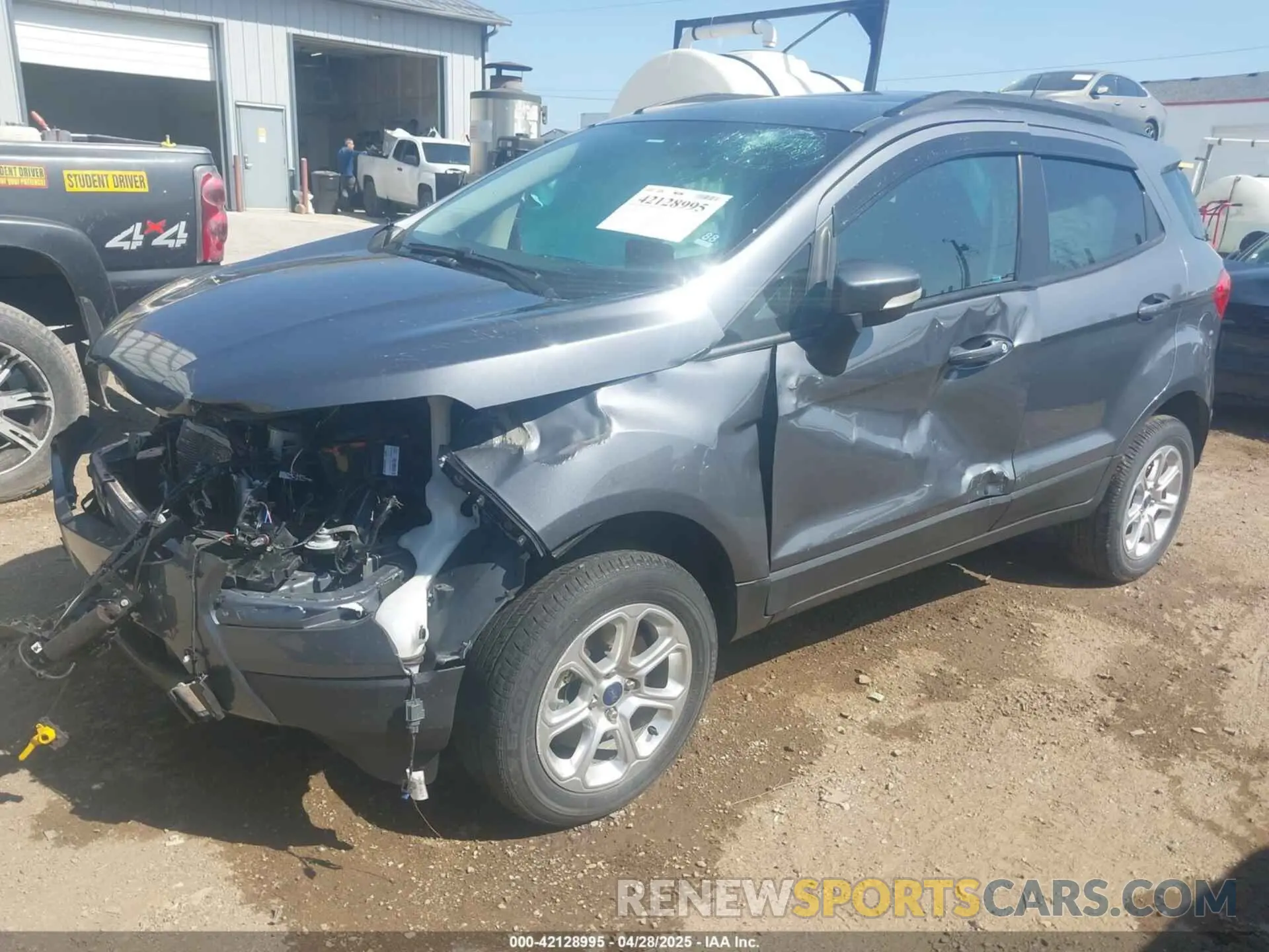2 Фотография поврежденного автомобиля MAJ6S3GL3LC319729 FORD ECOSPORT 2020
