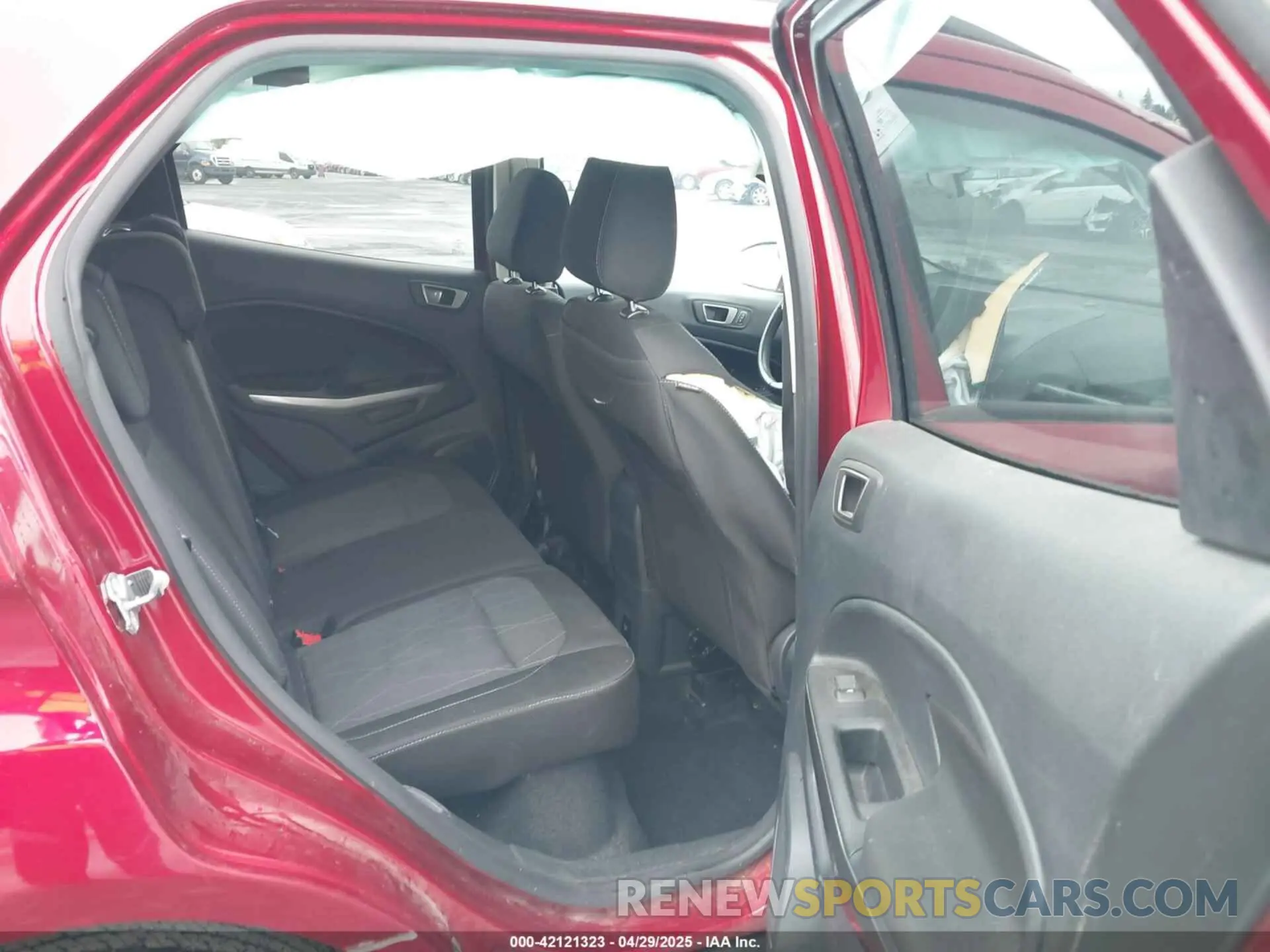 8 Photograph of a damaged car MAJ6S3GL6LC356600 FORD ECOSPORT 2020