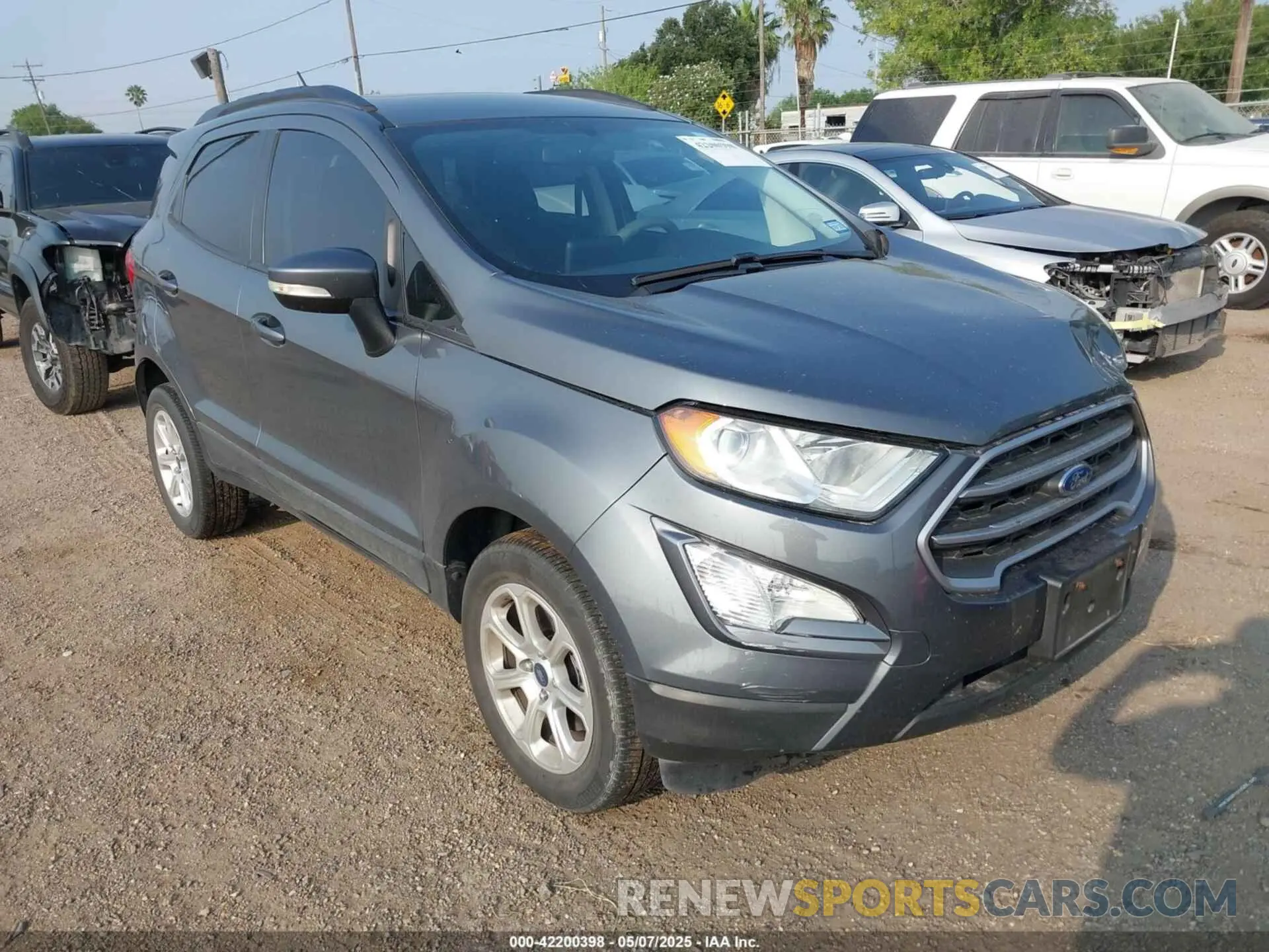 1 Photograph of a damaged car MAJ6S3GL7LC324710 FORD ECOSPORT 2020